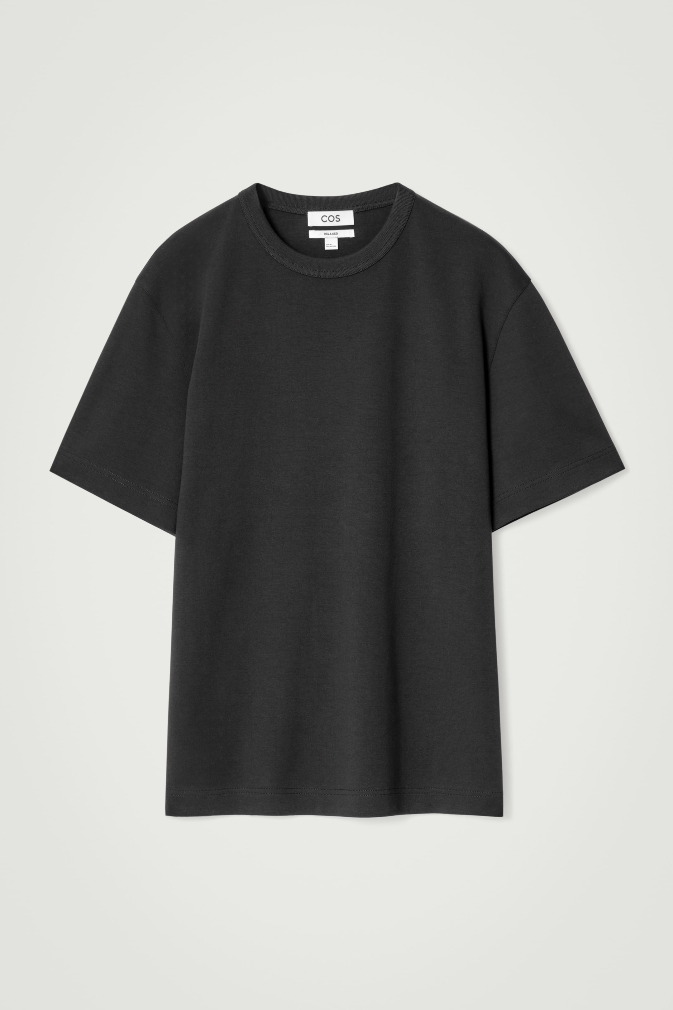 Größeres Bild anzeigen: T-SHIRT AUS BAUMWOLLE MIT RUNDHALSAUSSCHNITT - SCHWARZ - Men | H&M AT 5