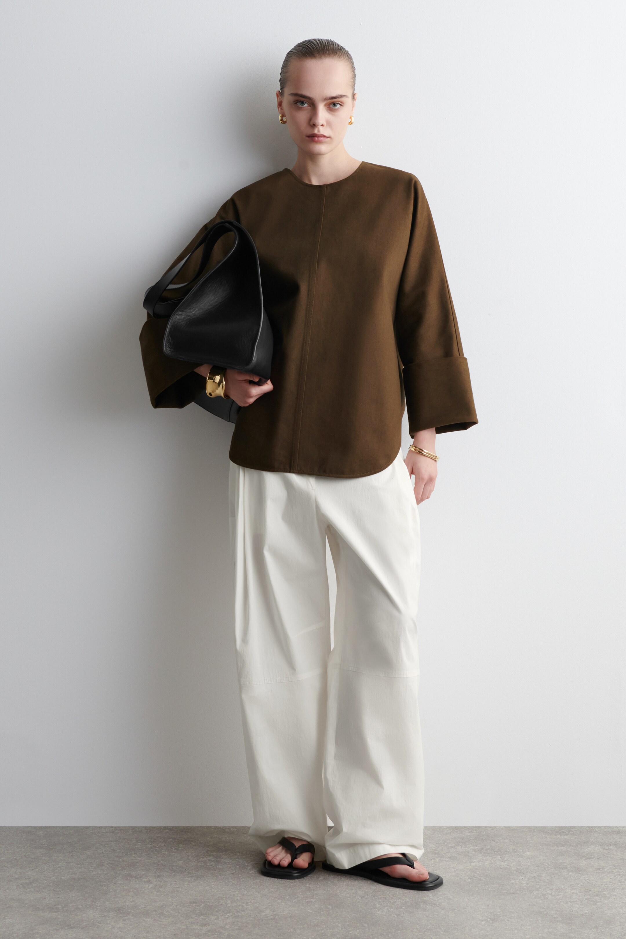 Visualizza immagine più grande: TOP OVERSIZE IN DENIM - MARRONE - DONNA | H&M IT 2