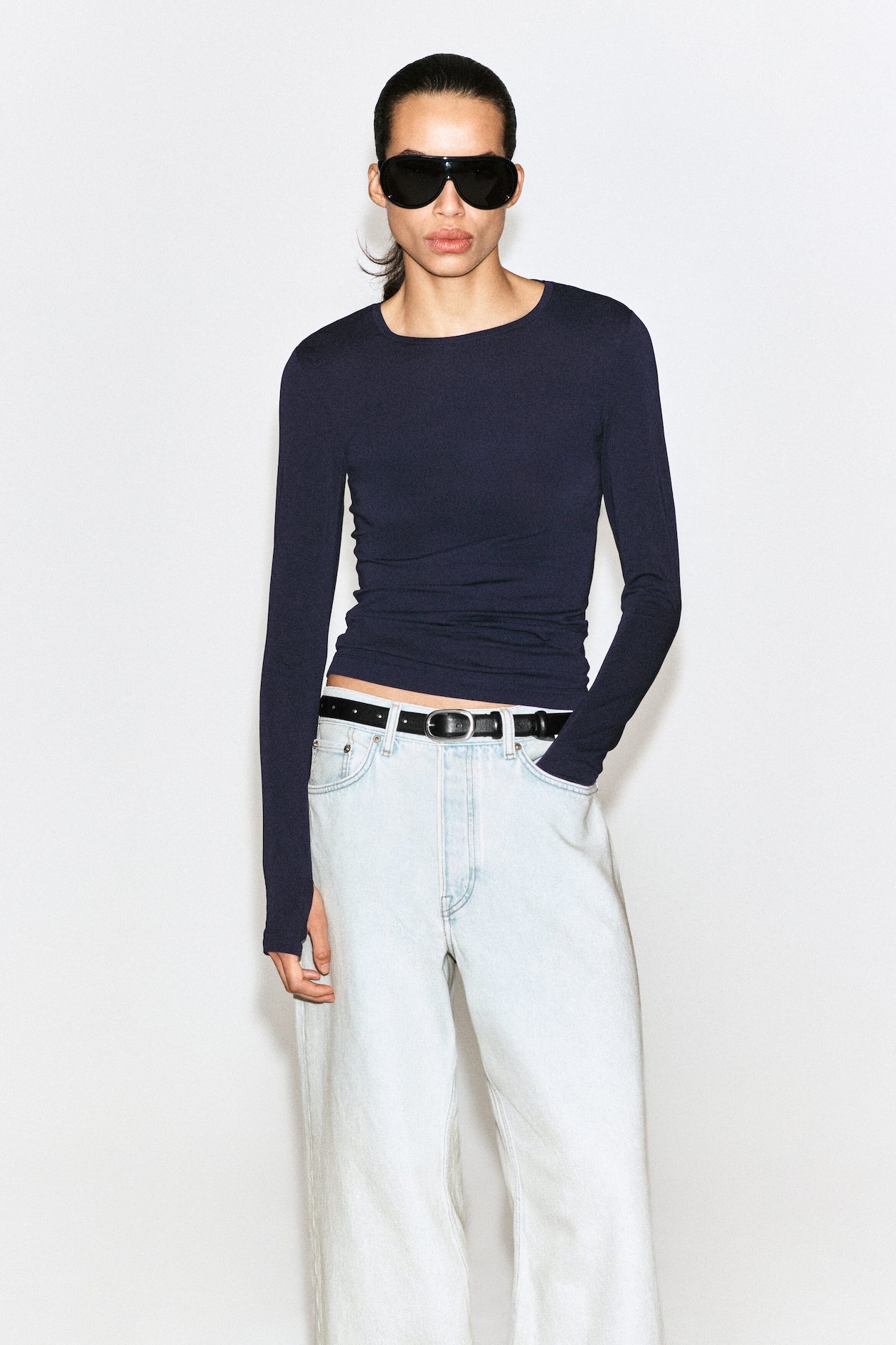 SLIM MERINO WOOL TOP — NAVY