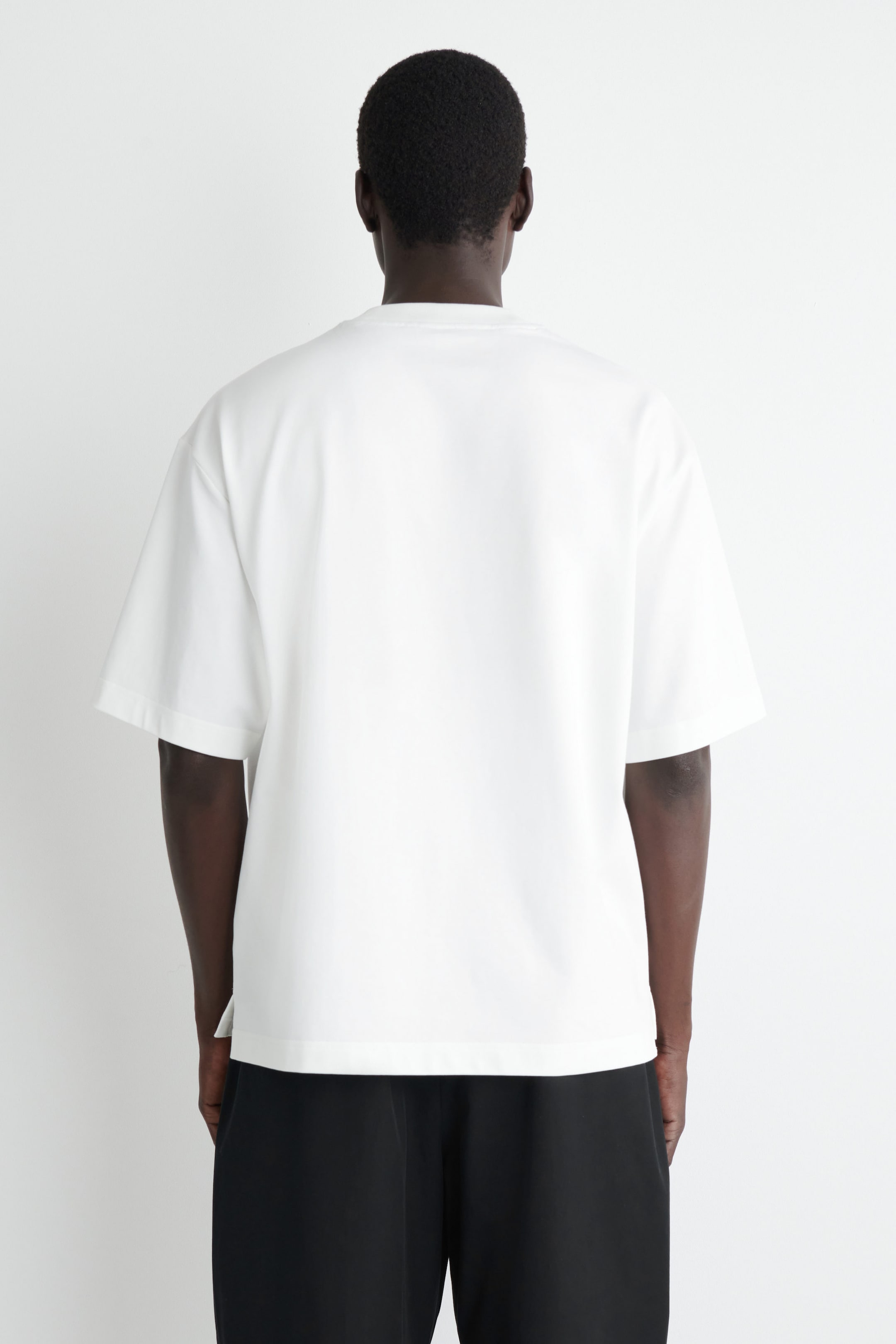 OVERSIZED WOVEN-POCKET T-SHIRT