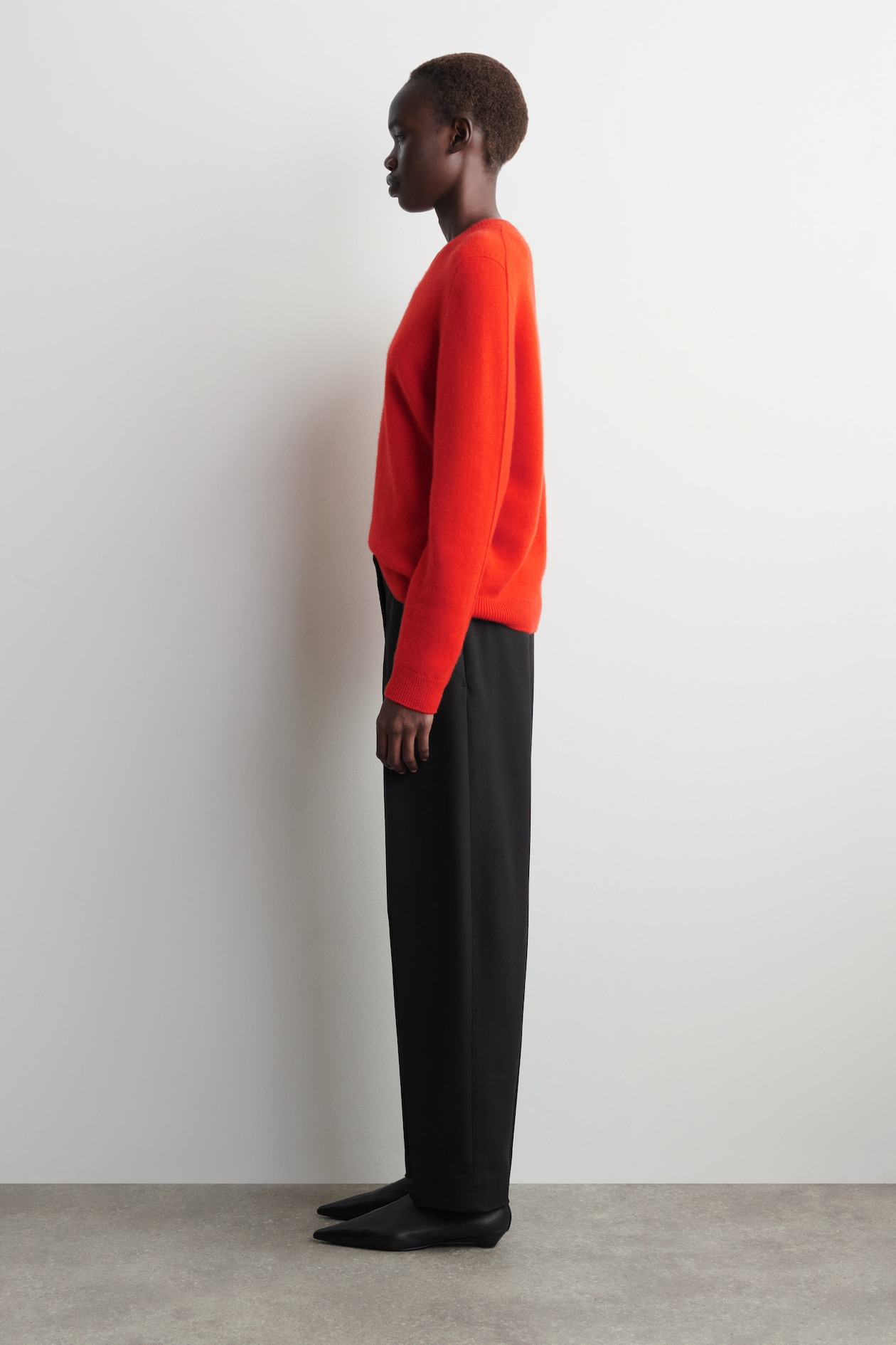 PURE CASHMERE CREW-NECK SWEATER — ORANGE