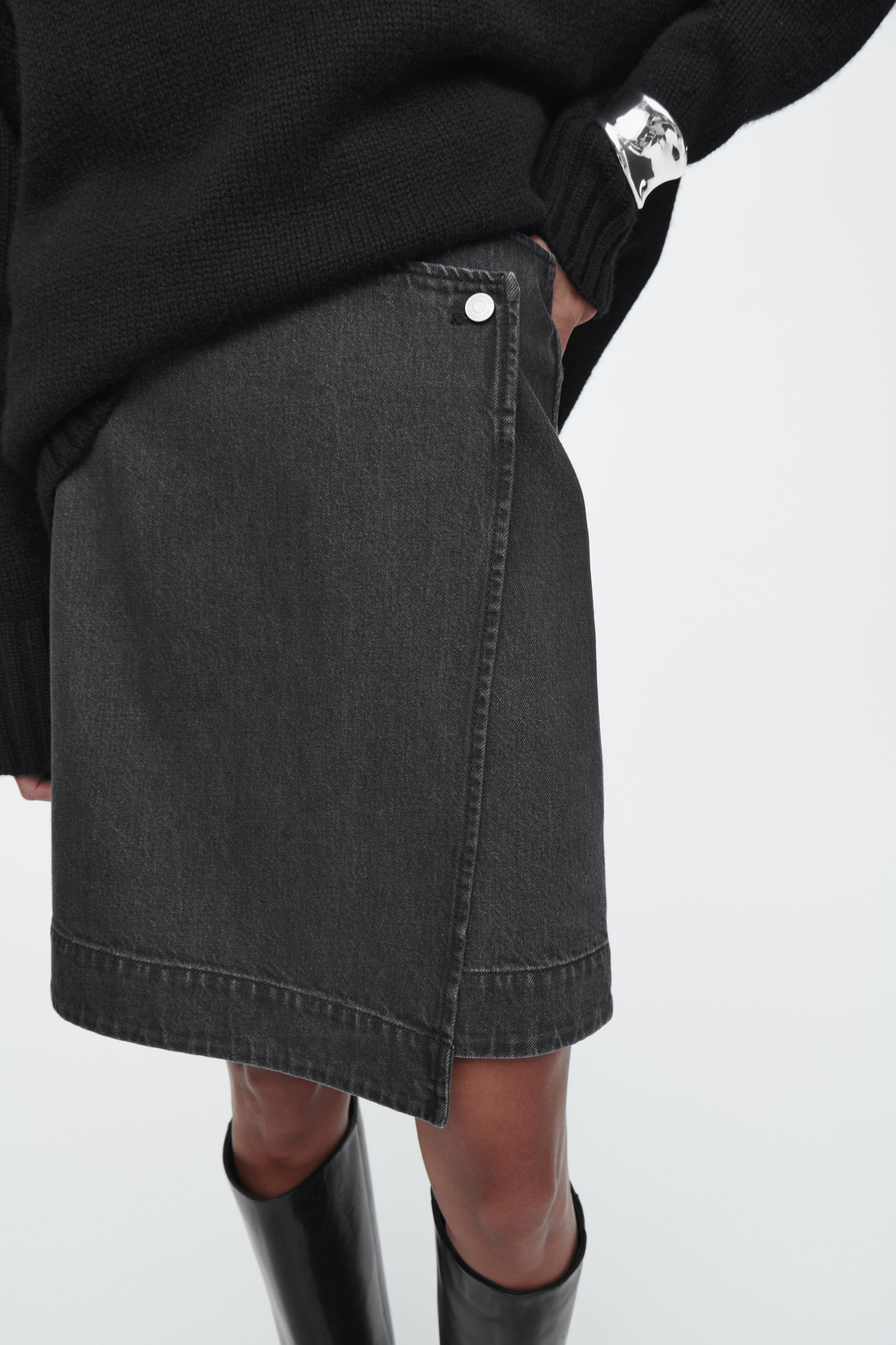 DENIM MINI WRAP SKIRT