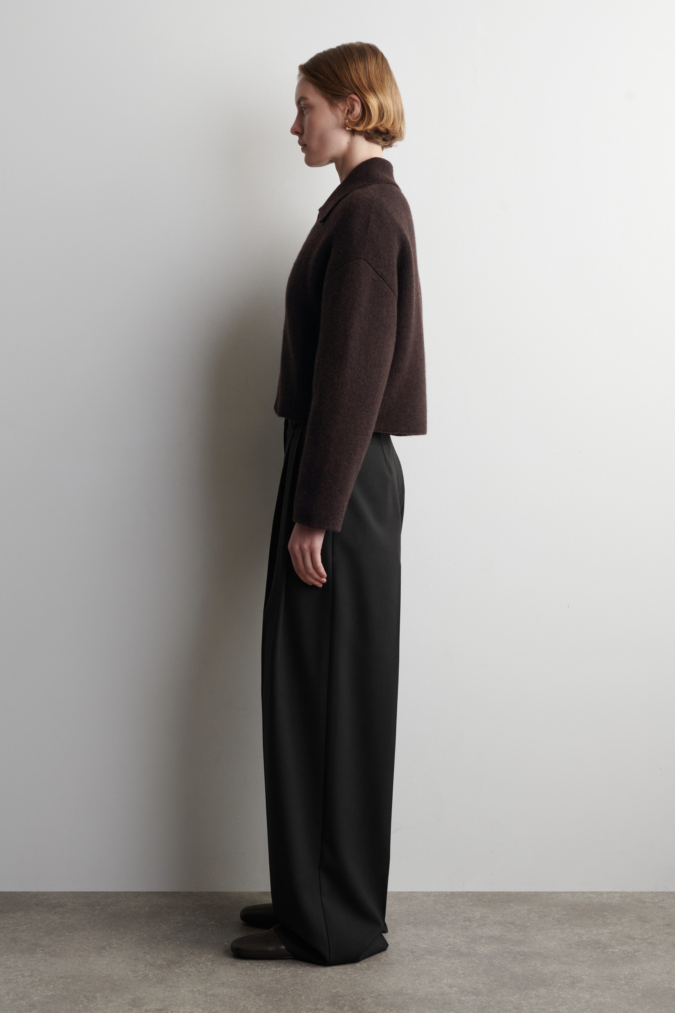 CROPPED KNITTED MERINO WOOL JACKET - DARK-BROWN MÉLANGE | COS US