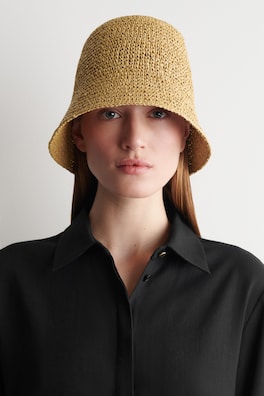 SCULPTED STRAW BUCKET HAT — BEIGE 1