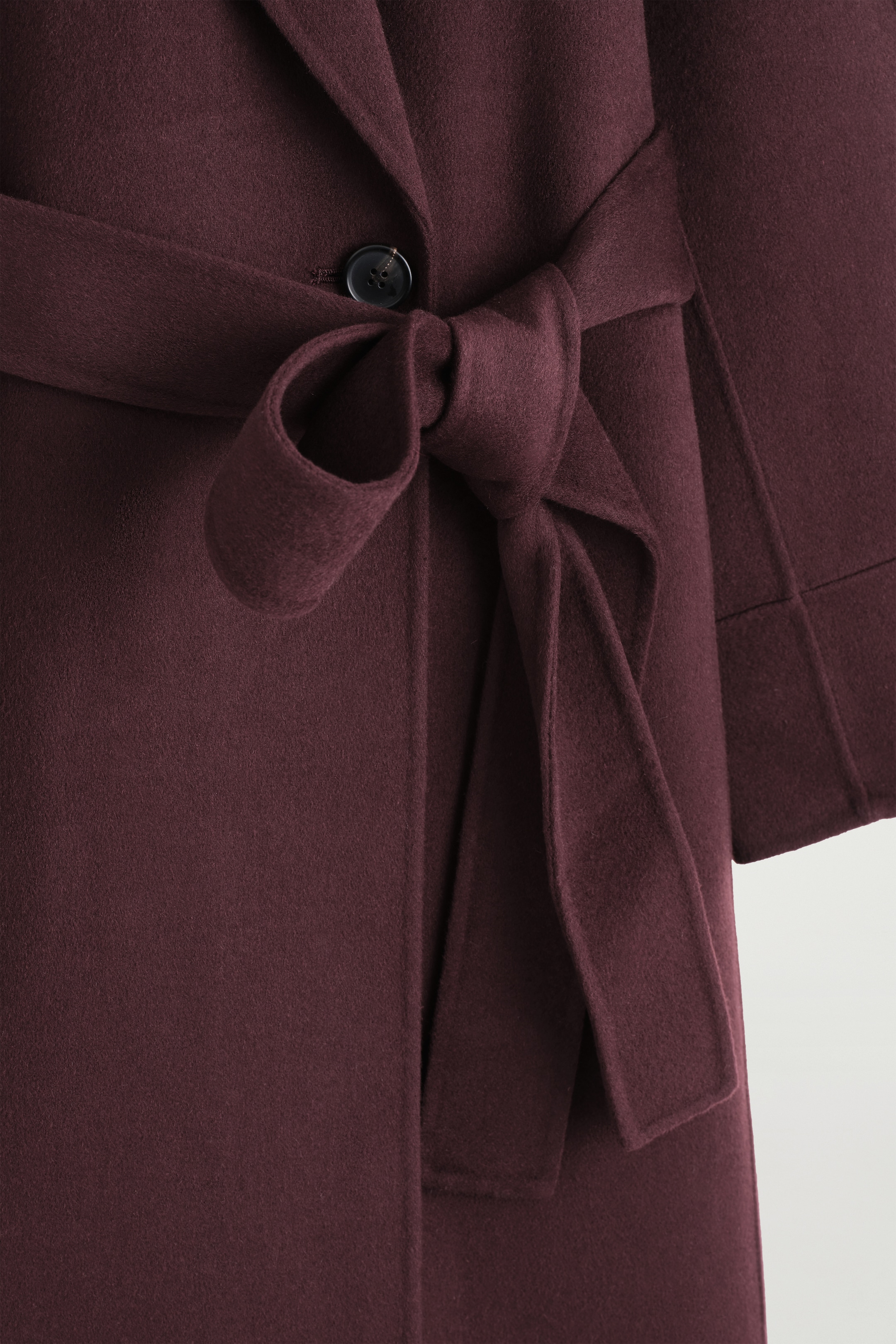 Zobacz większy obraz: WIĄZANY W TALII PŁASZCZ Z WEŁNĄ - BURGUNDOWY - ONA | H&M PL 8