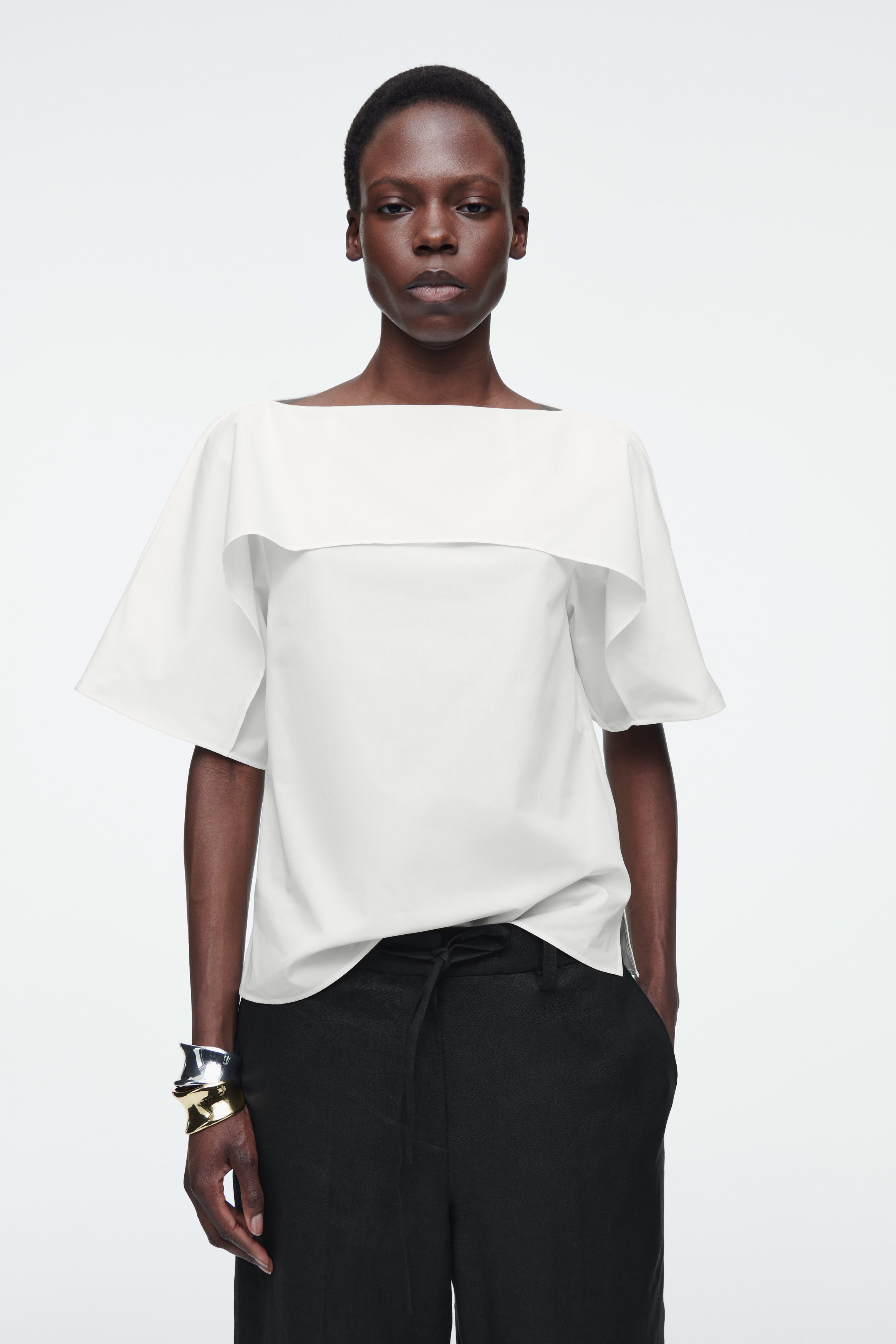 売れ筋商品|||マックダガル カットソー トップス レディース Women's Stretch Cotton Flare Ruffle Sleeve Button Up Top White Women's Printed Stretch Skort | White | Charlie B