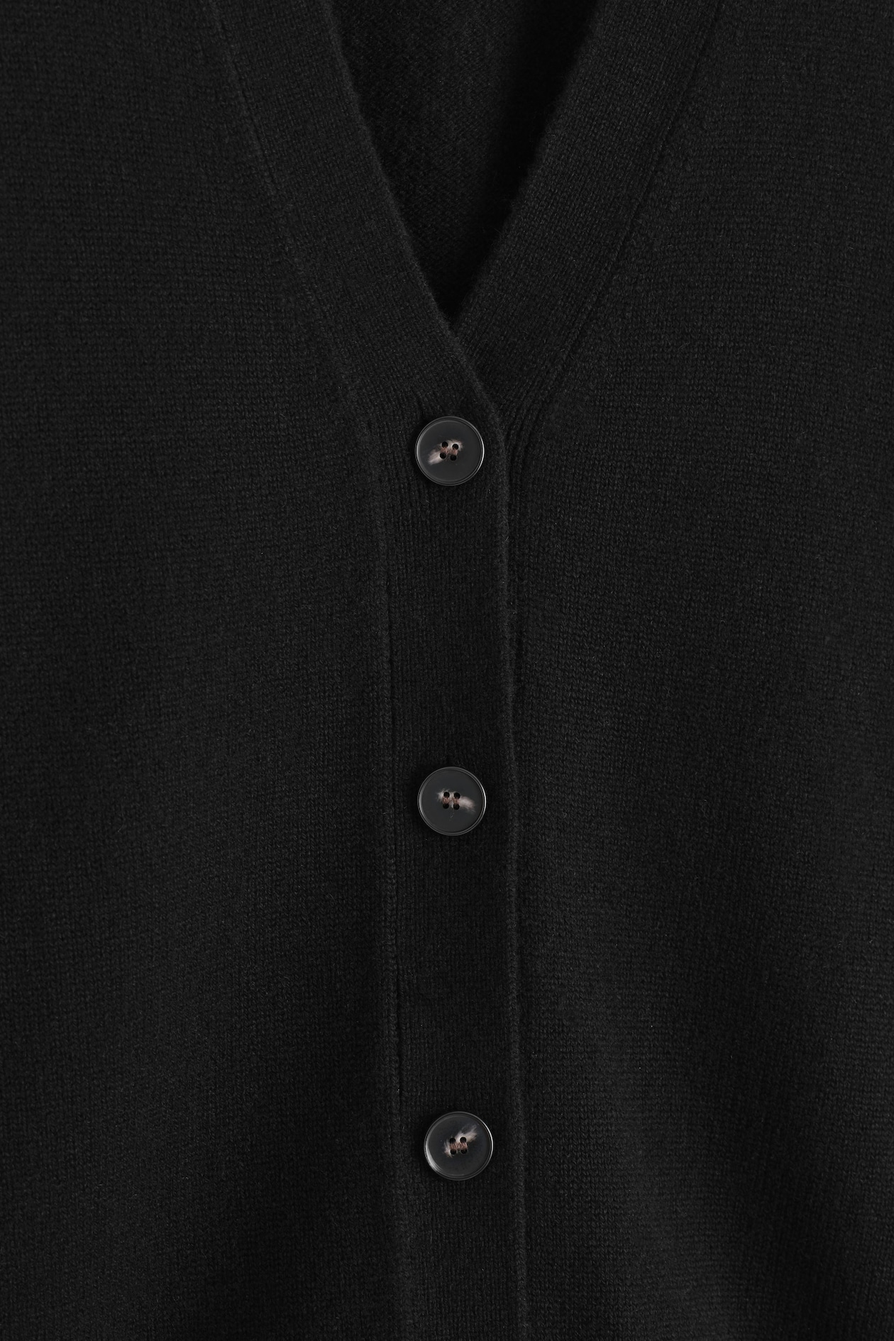 PURE CASHMERE V-NECK CARDIGAN — BLACK