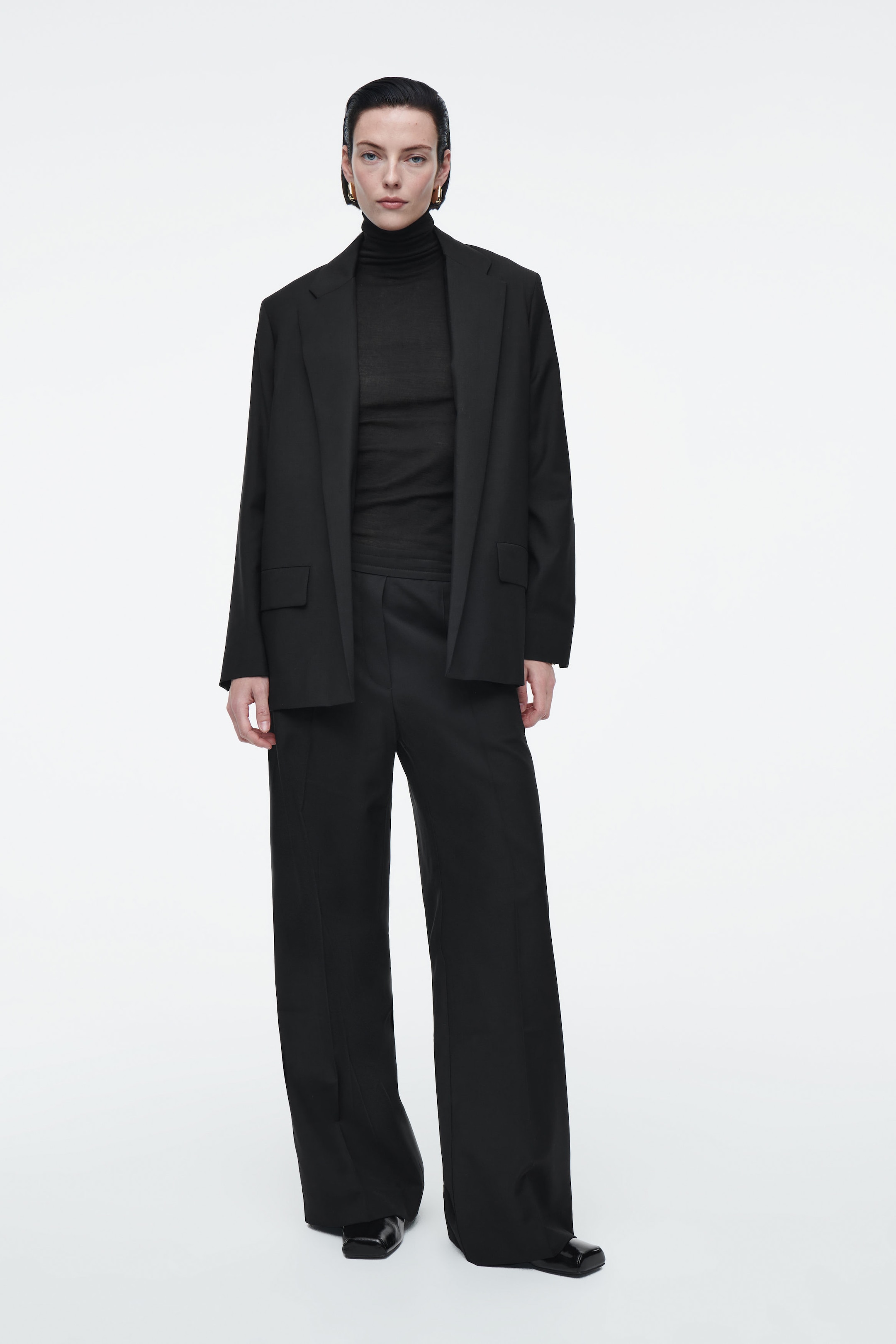 REGULAR ELASTICATED WOOL STRAIGHT-LEG PANTS