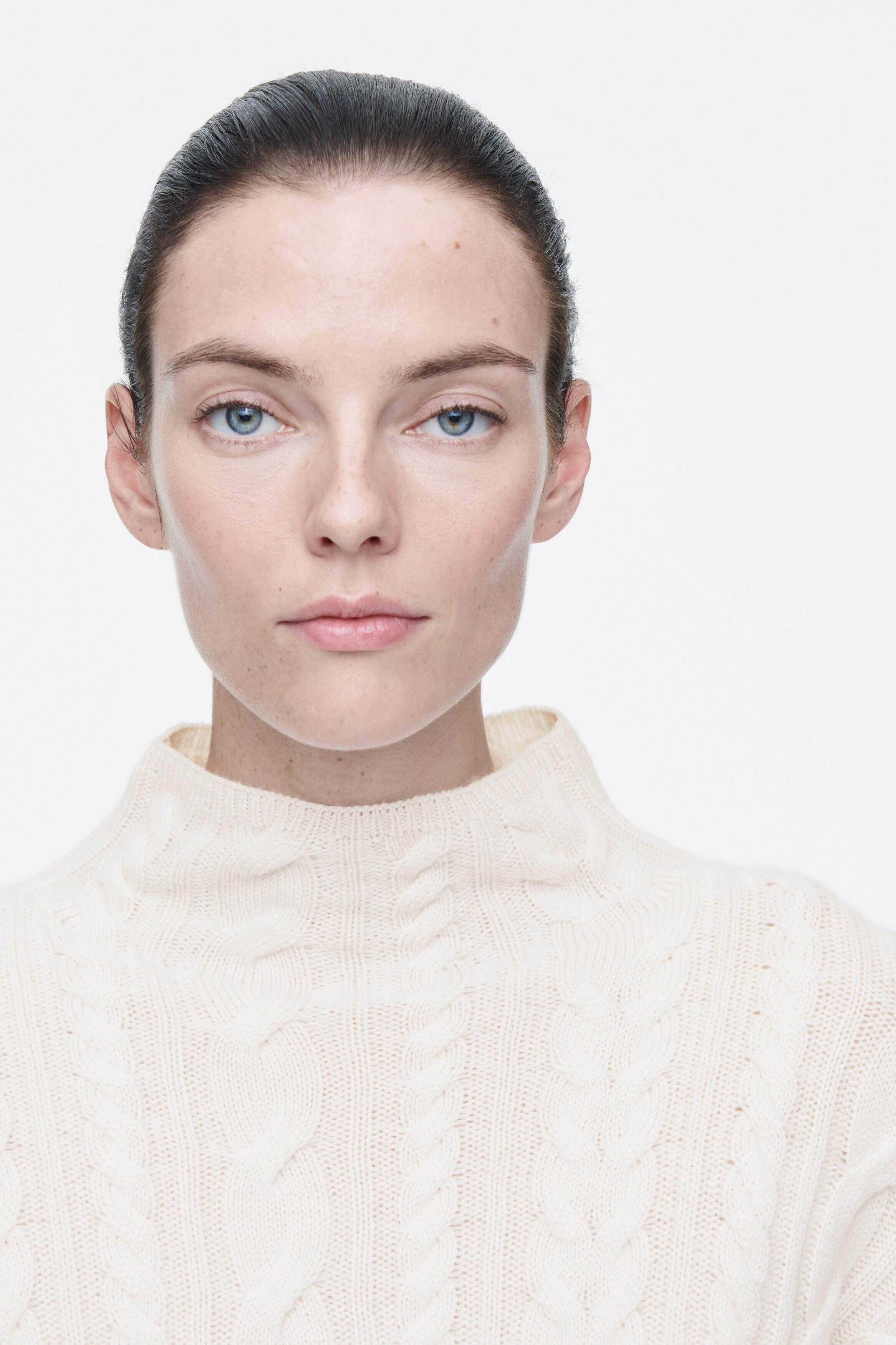 Chunky Cable Knit - Tops - Black | Soft Goat