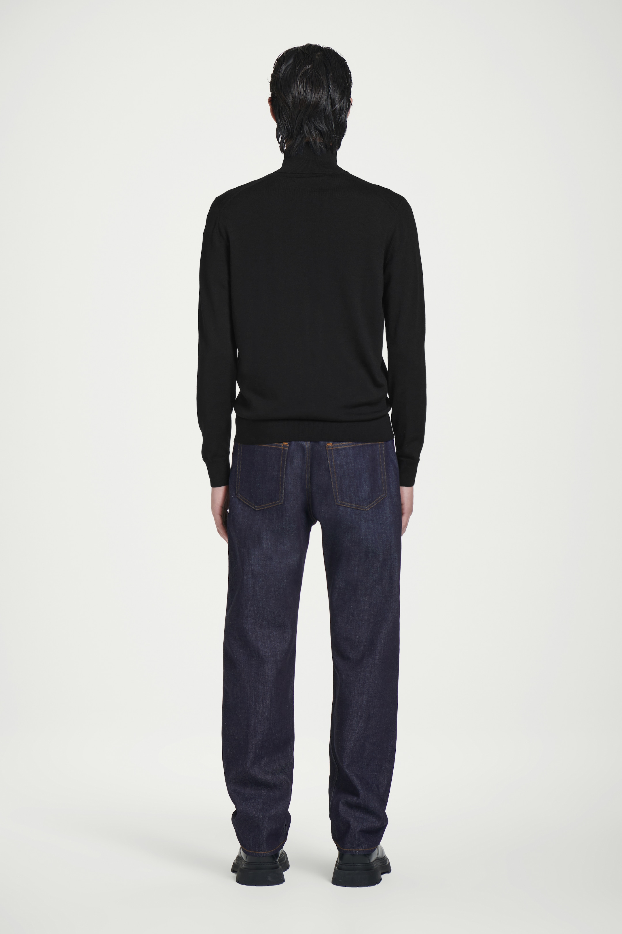 Zobacz większy obraz: KARDIGAN Z WEŁNY MERINO Z WYSOKIM KOŁNIERZEM - CZARNY - ON | H&M PL 4
