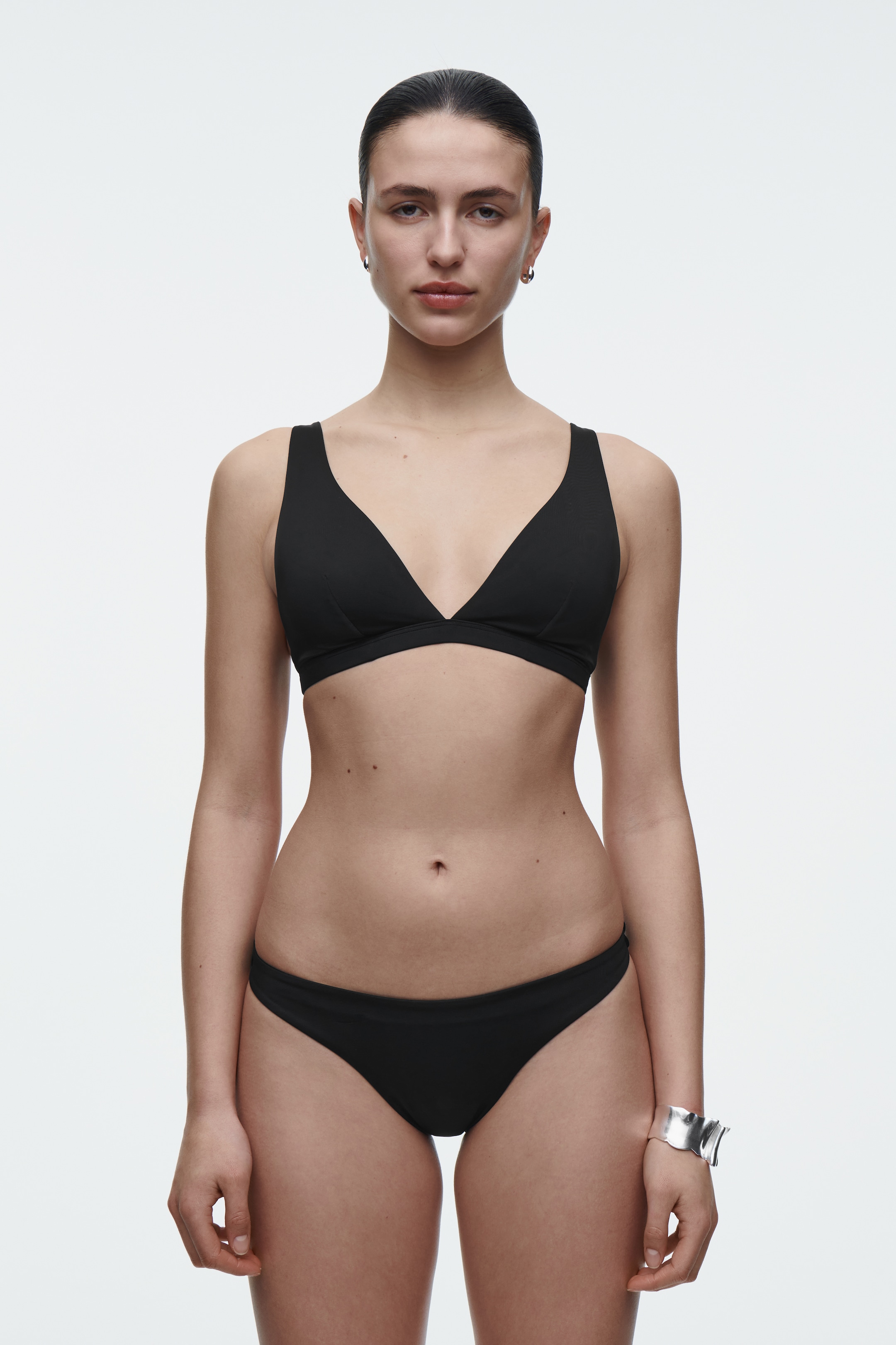 Grösseres Bild ansehen: CHEEKY-BIKINIHOSE - SCHWARZ - DAMEN | H&M CH 1