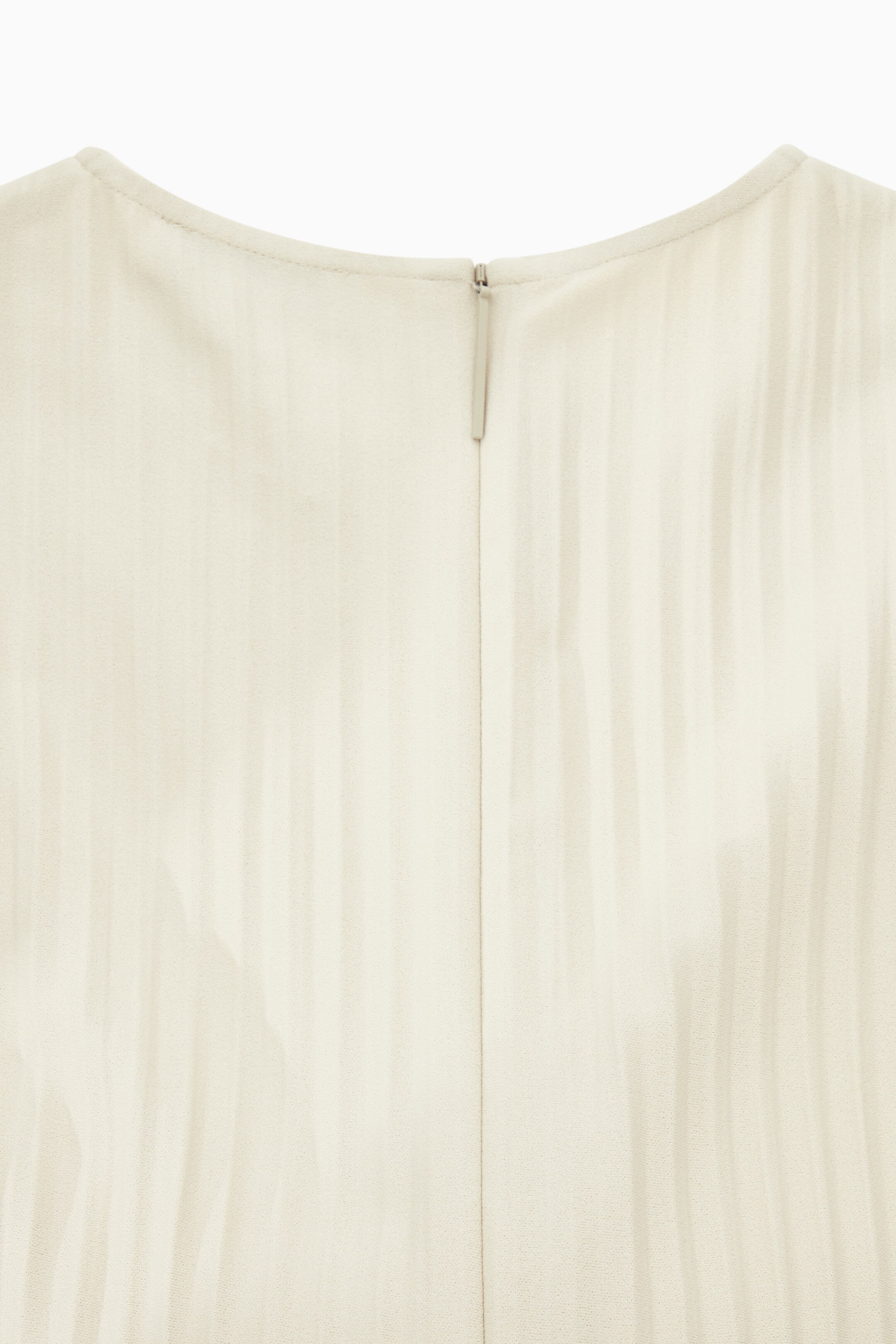 StillMedia/DescriptiveDetail