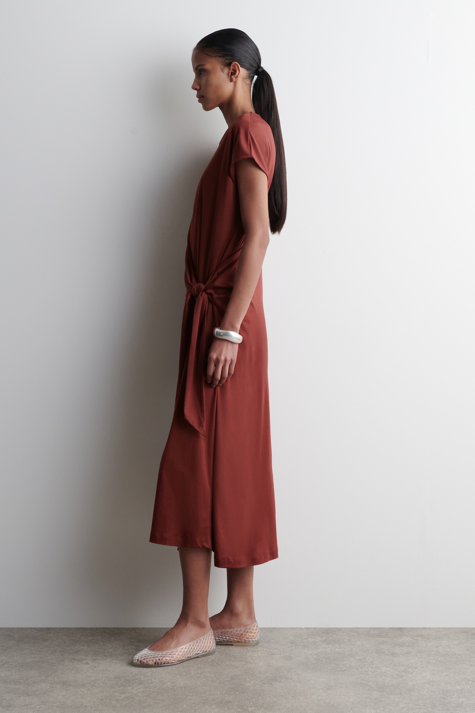 VESTIDO CAMISETA CON FRONTAL CRUZADO - ROJO/GRIS - 5