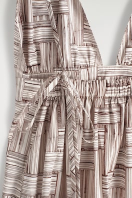 PRINTED V-NECK MAXI DRESS — ECRU / BROWN / PRINTED 1