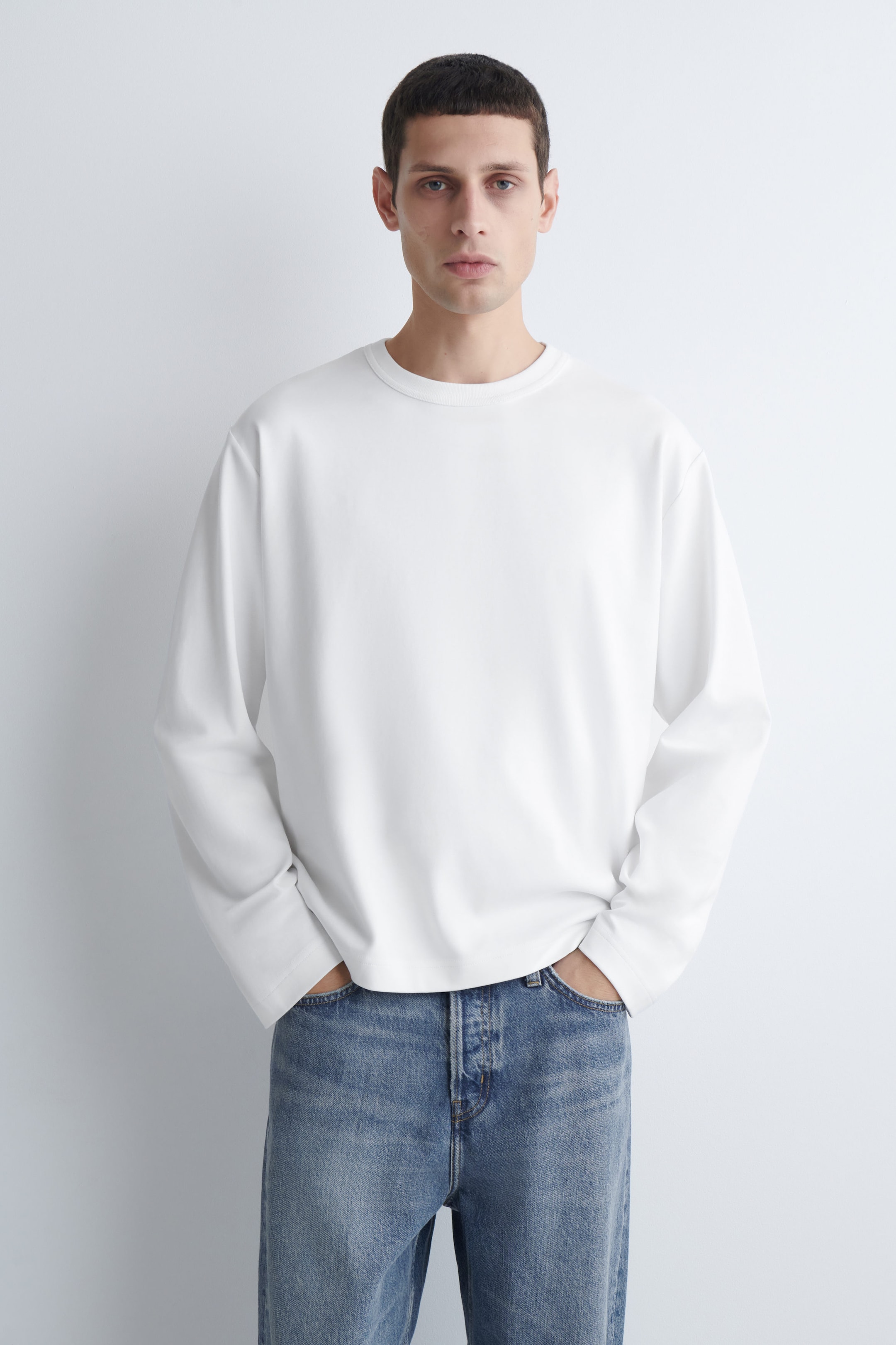 RELAXED JERSEY INTERLOCK LONG-SLEEVED T-SHIRT