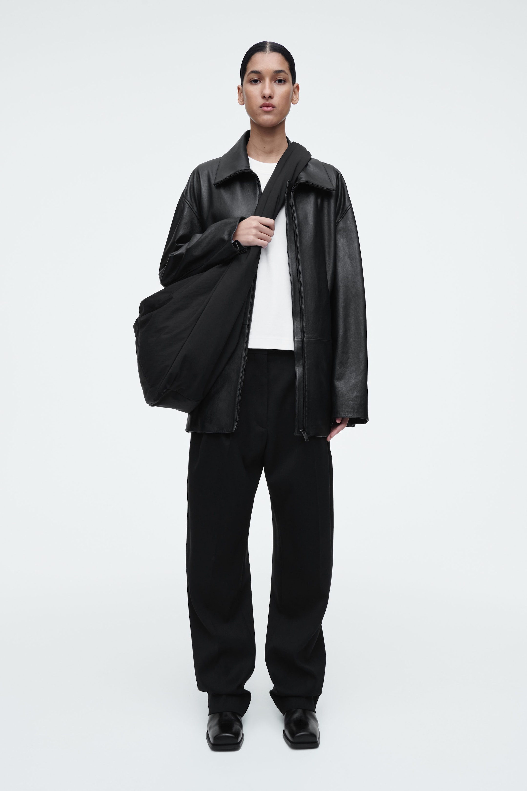 KITE OVERSIZED SHOULDER BAG - NYLON