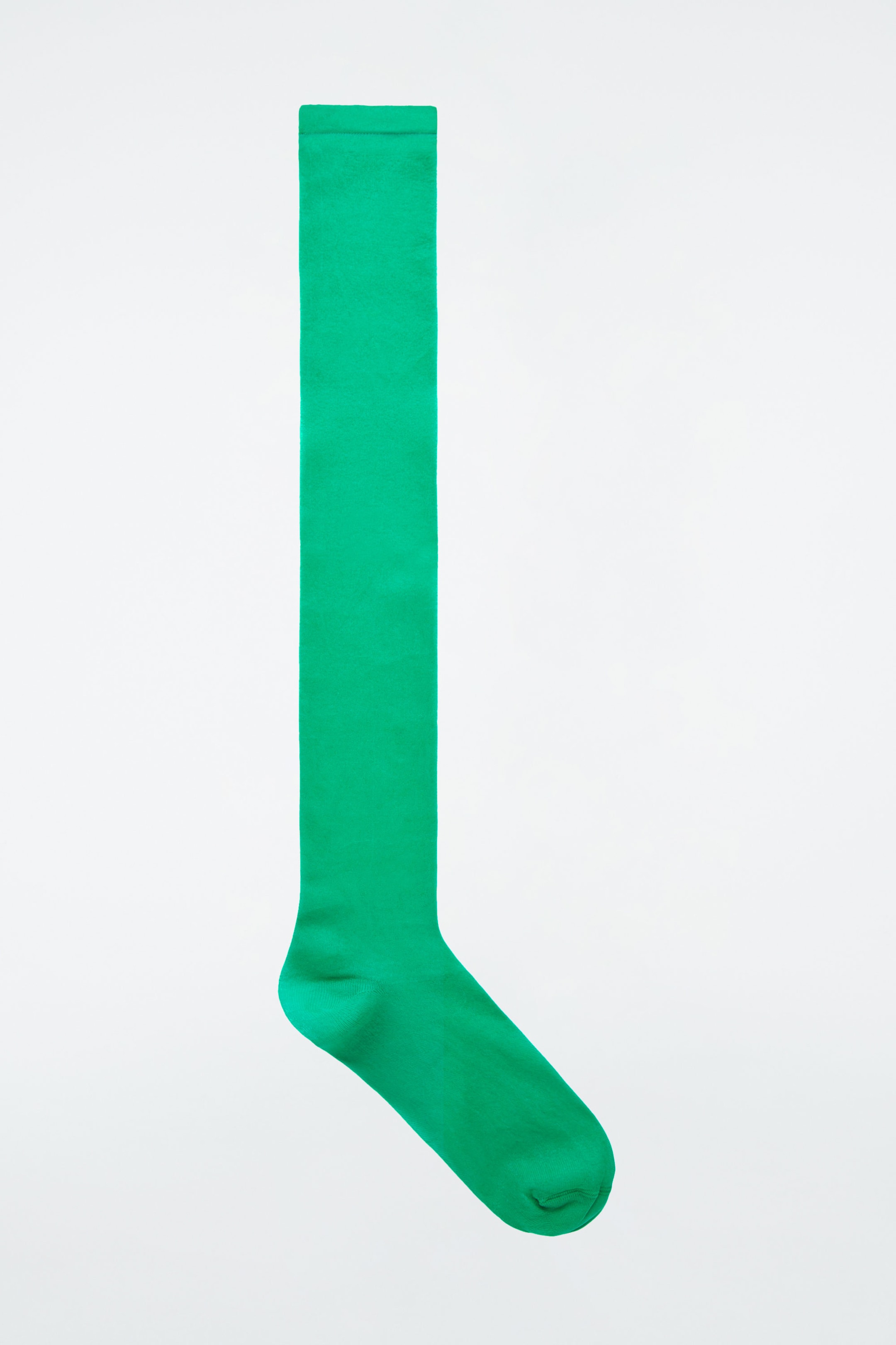 THE LONG MESH SOCKS