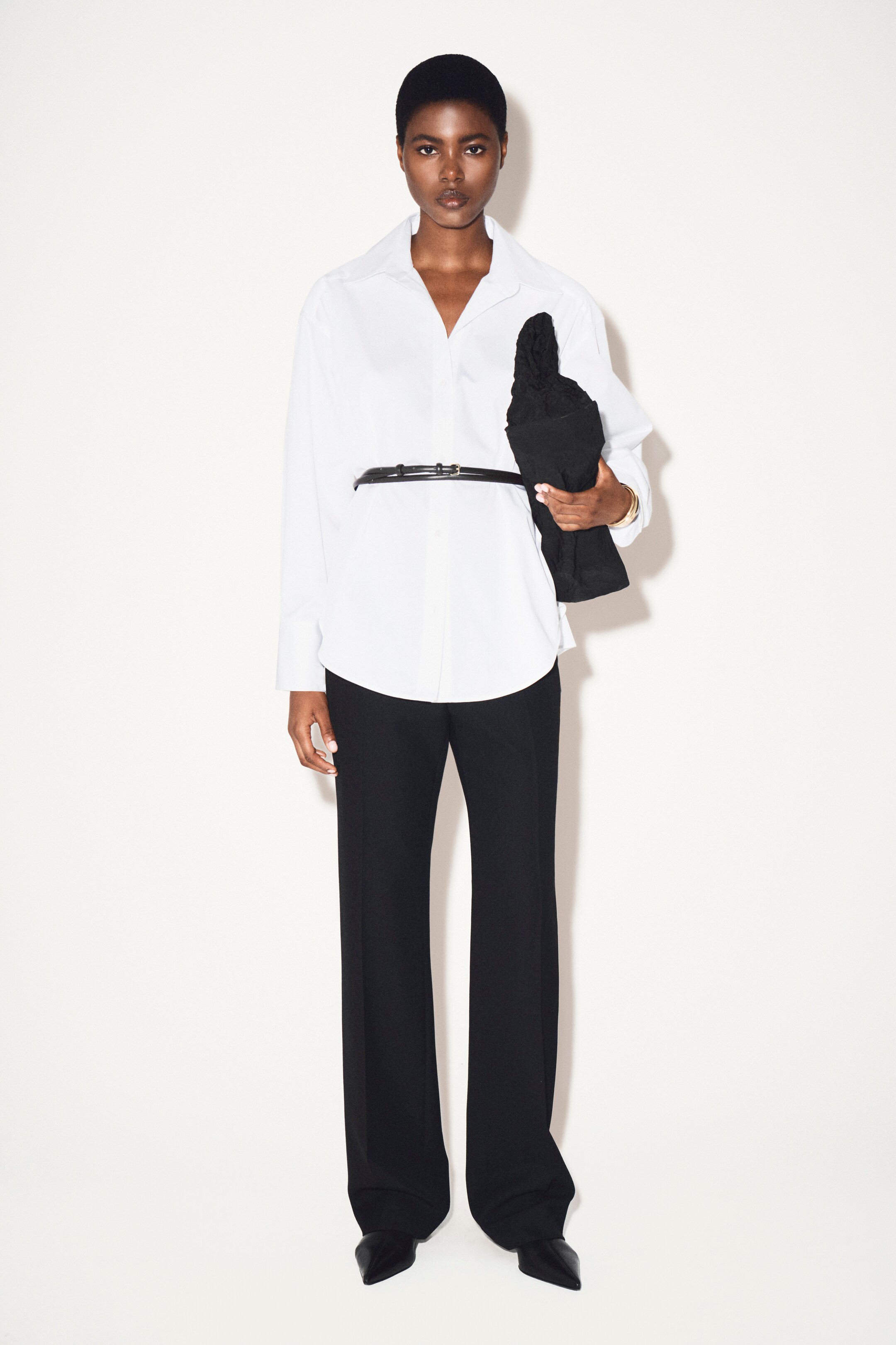 Größeres Bild anzeigen: BAUMWOLLHEMD MIT OFFENEM KRAGEN - WEISS - Ladies | H&M AT 7