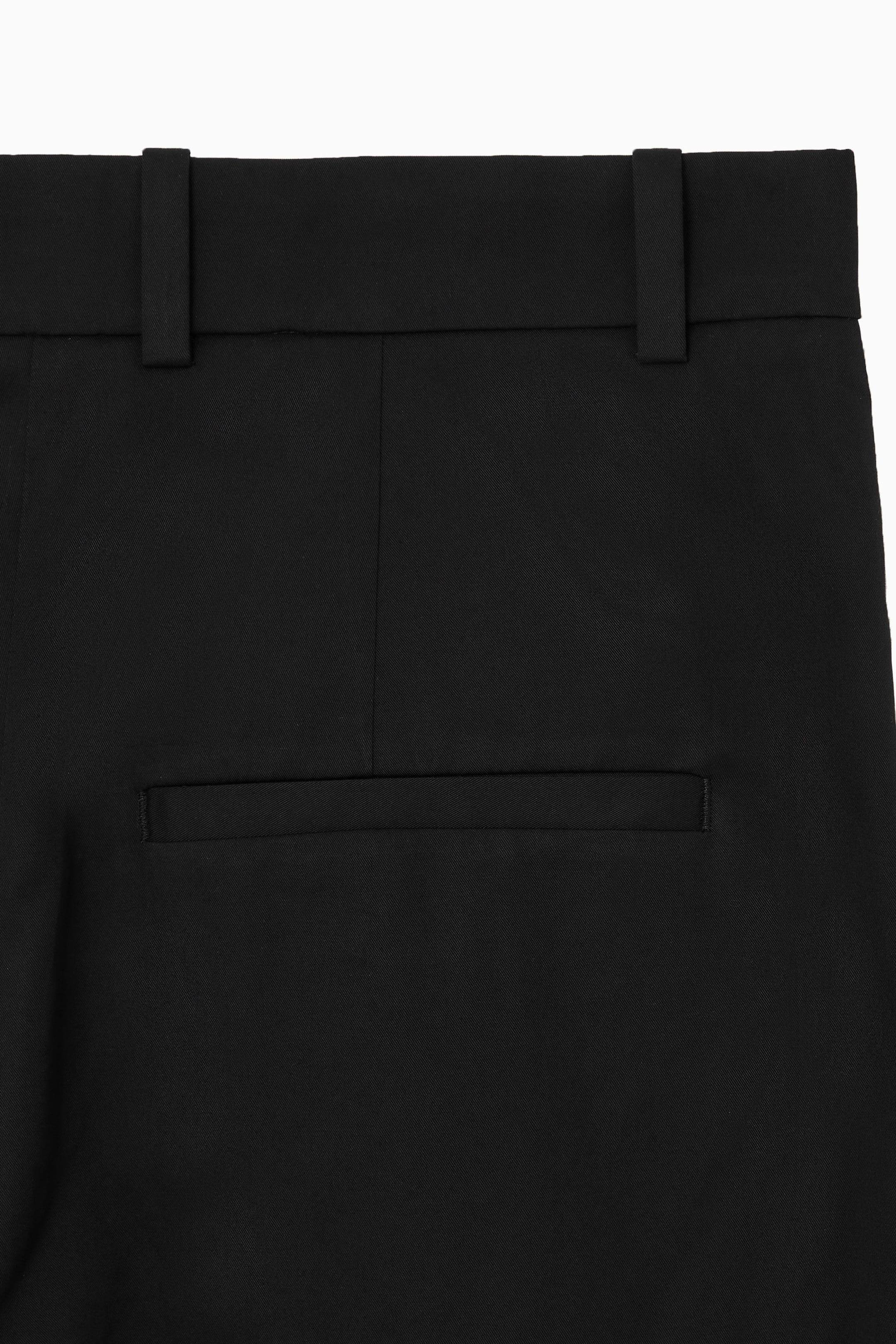 WIDE-LEG TAILORED TWILL PANTS