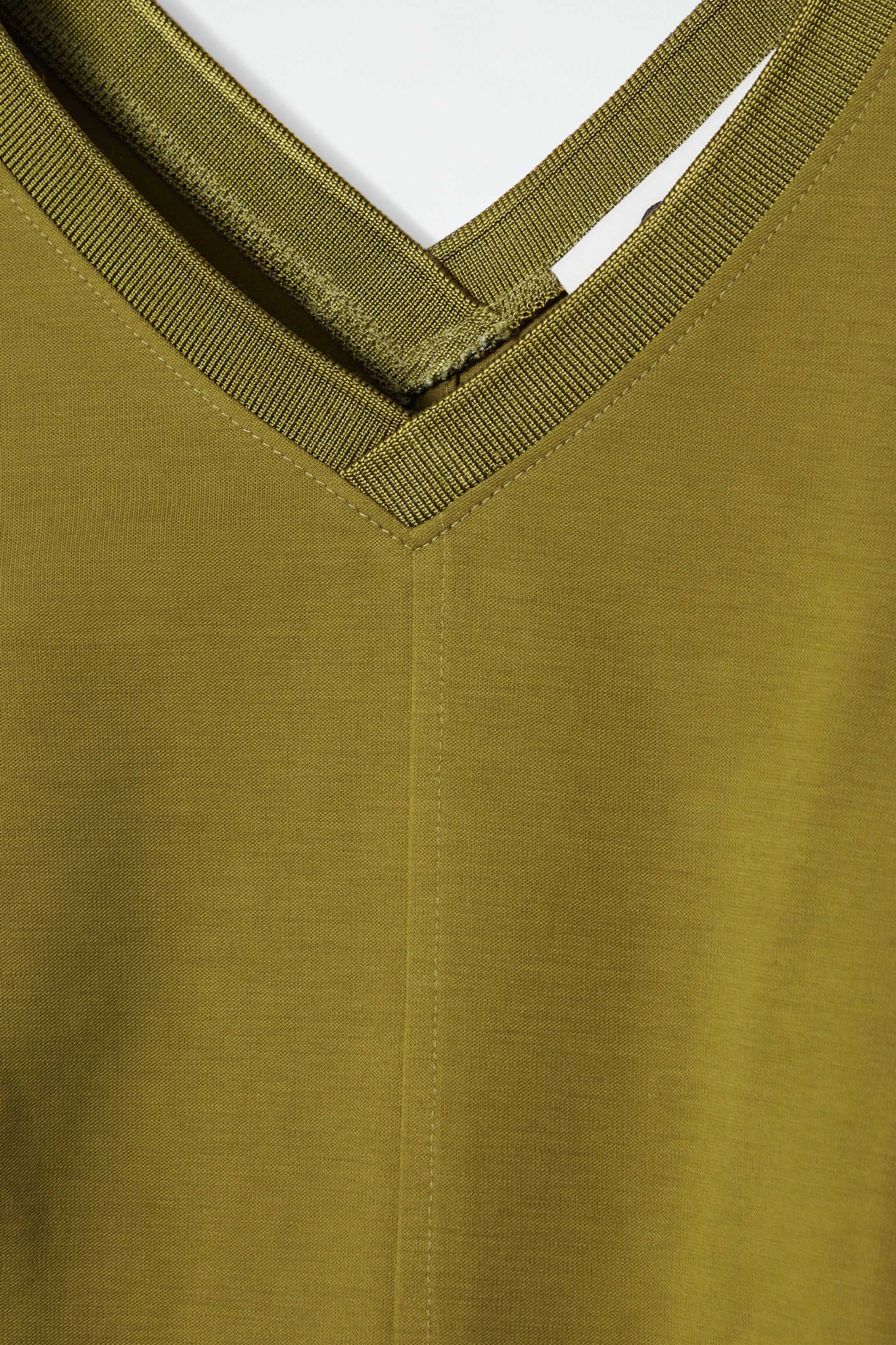 Grösseres Bild ansehen: AUSGESTELLTES MAXIKLEID AUS JERSEY - GRÜN - DAMEN | H&M CH 3