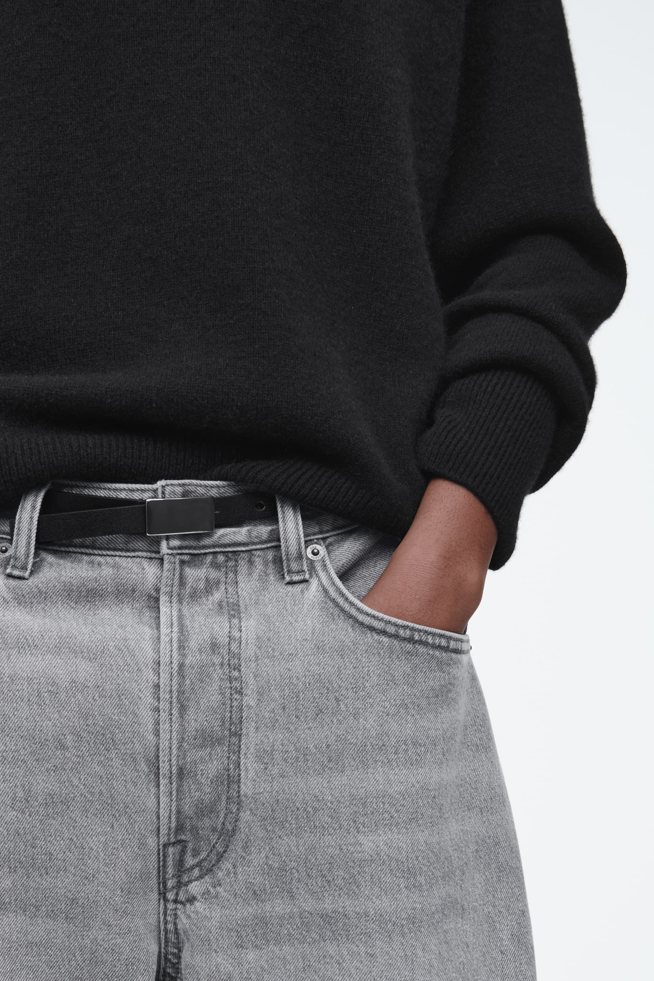 View larger image: FACADE STRAIGHT-LEG JEANS - GREY - Ladies | H&M GB 5