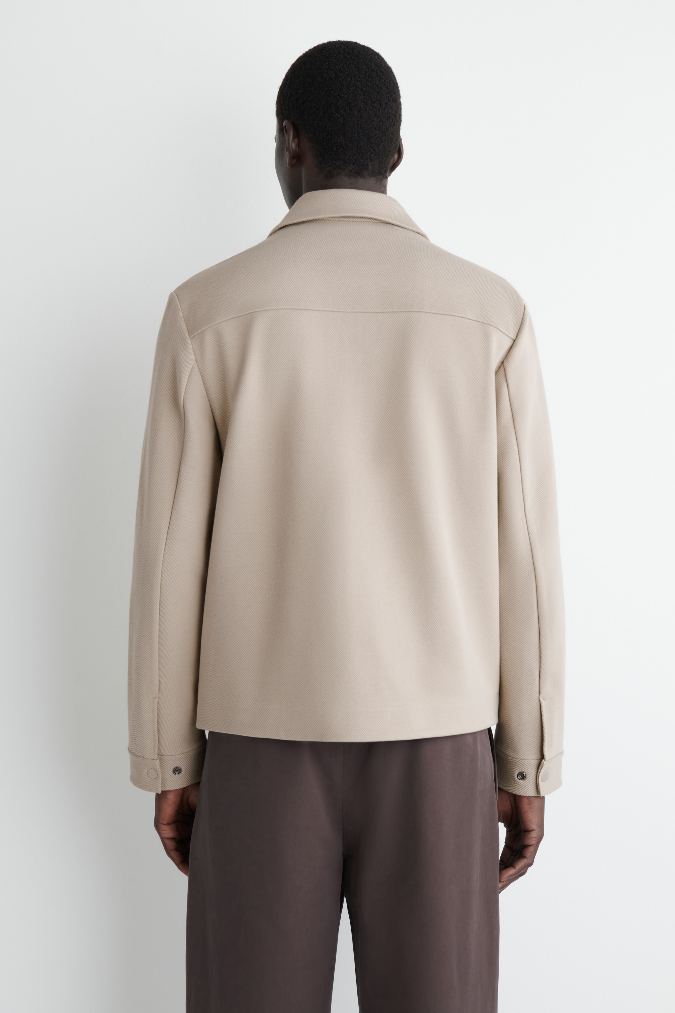 Größeres Bild anzeigen: HEMDJACKE AUS JERSEY-TWILL - BRAUN - Men | H&M AT 4