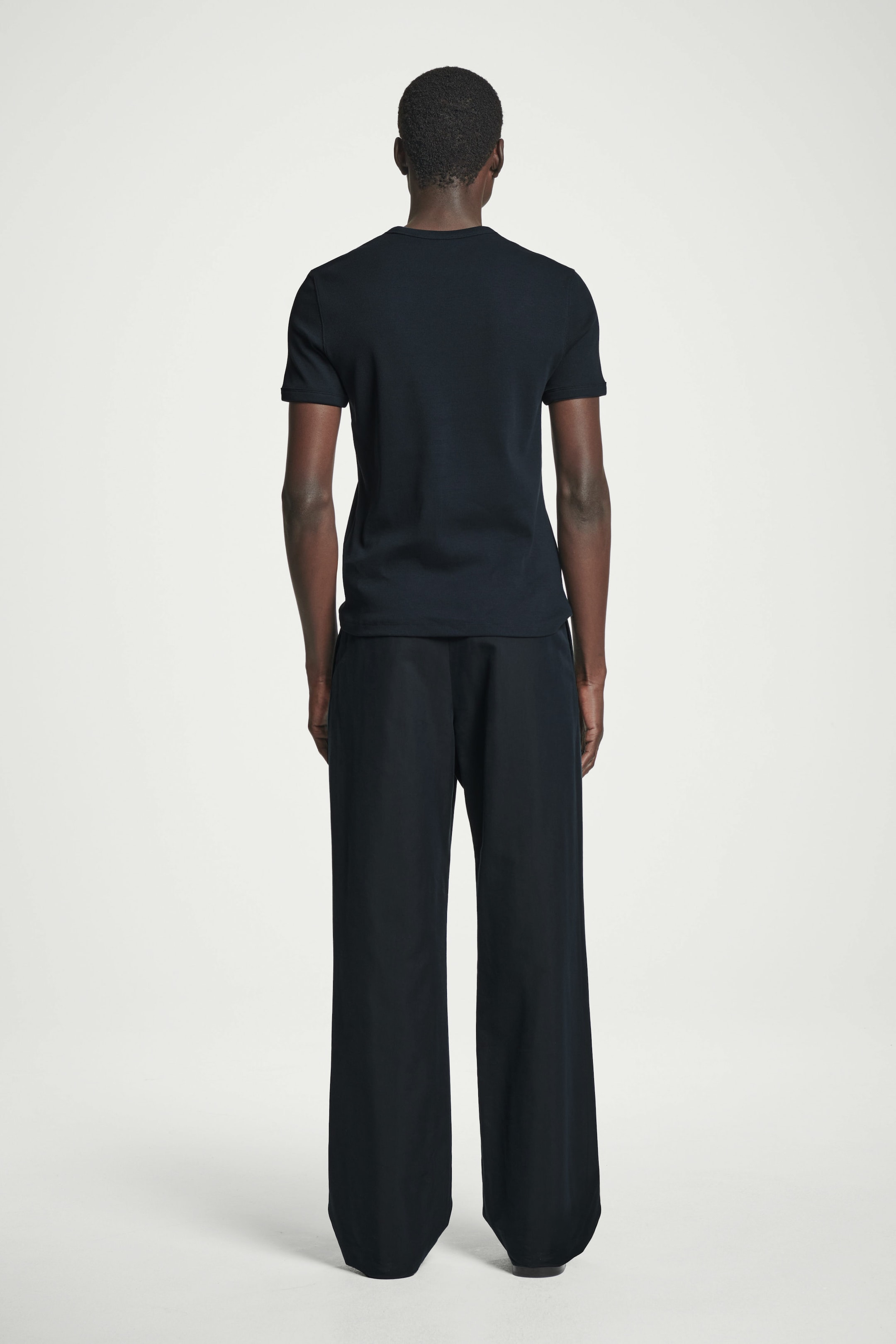 SLIM RIBBED COTTON T-SHIRT