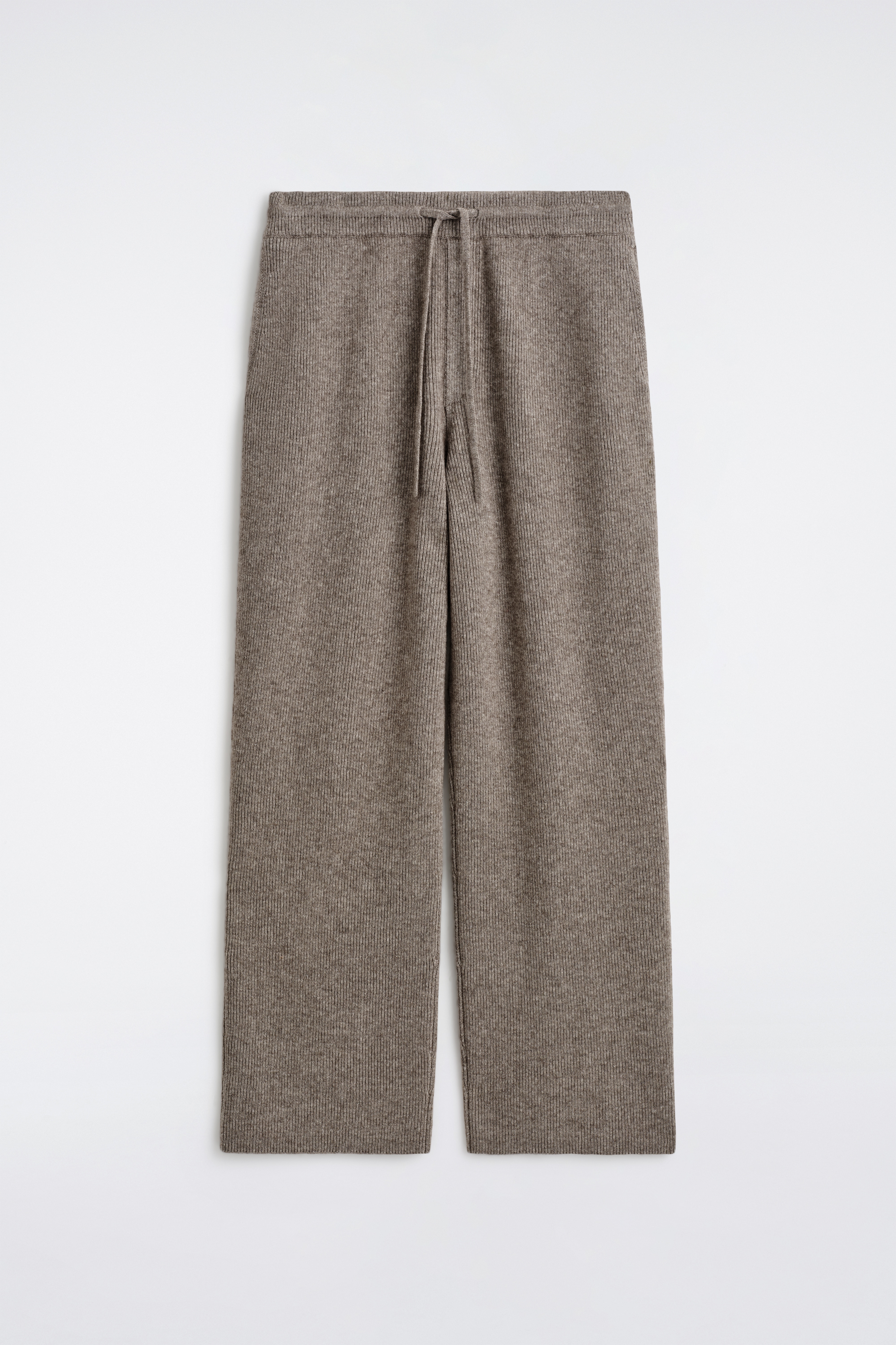 ПЛЕТЕНИ ДЖОГЪРИ ОТ МЕРИНОС И ЯК - БЕЖОВ МЕЛАНЖ