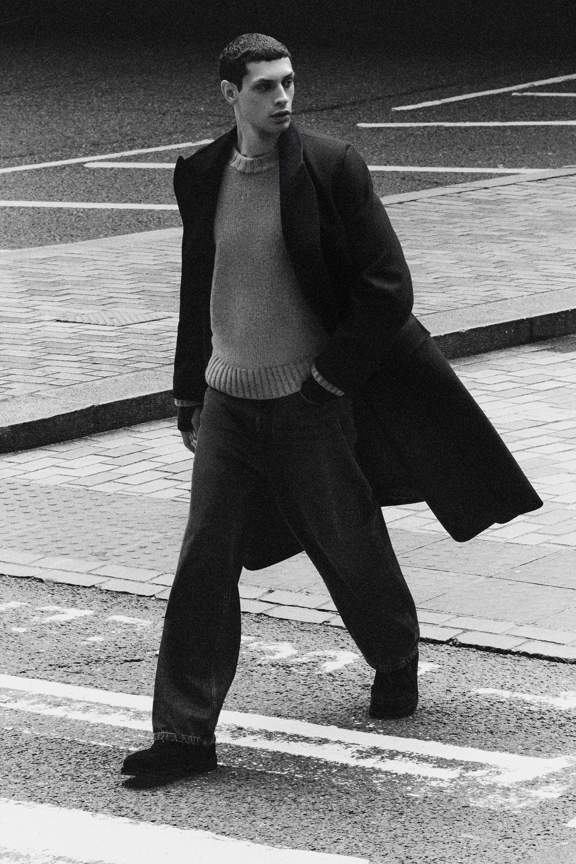 DOUBLE-BREASTED WOOL COAT - BLACK | COS US