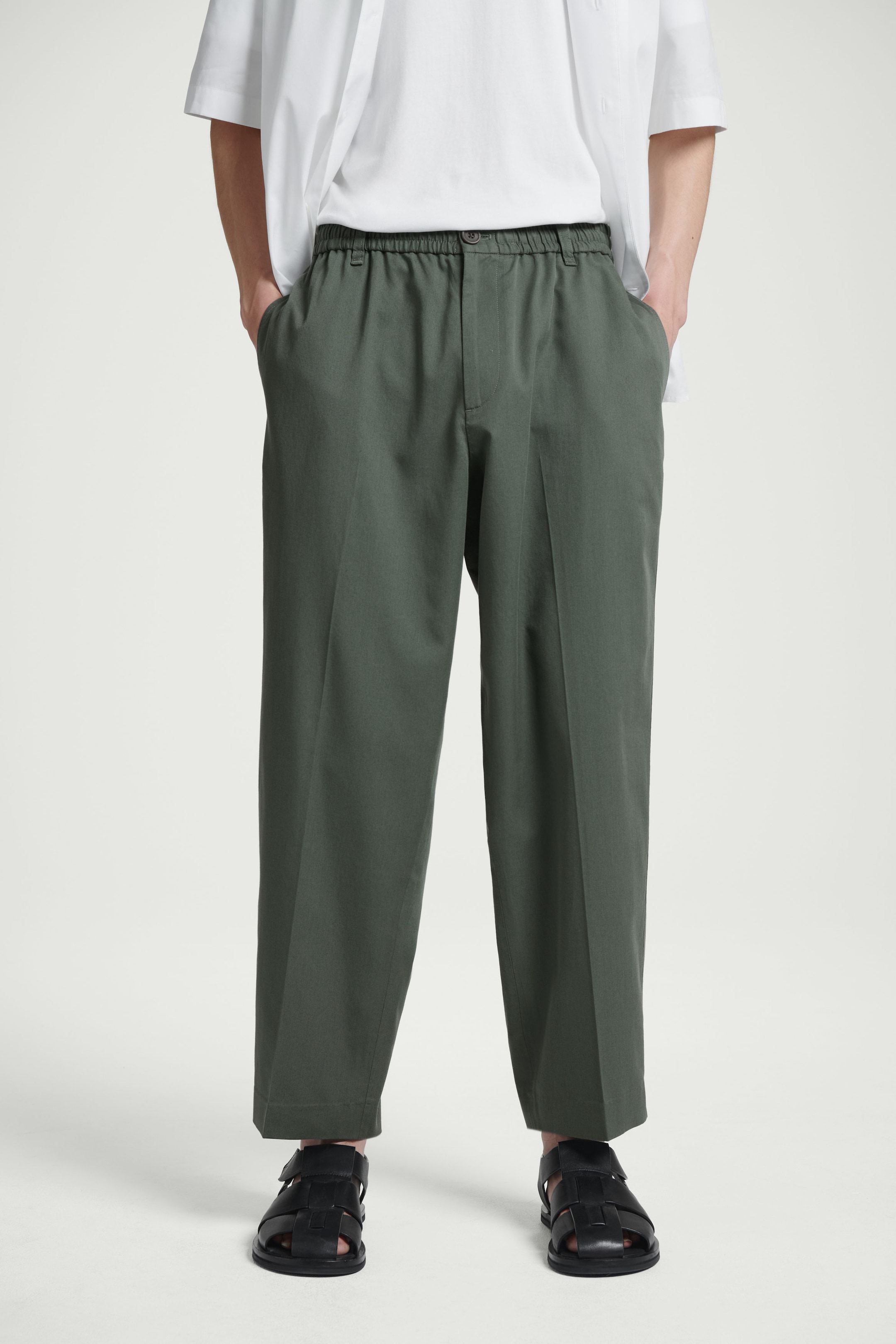 TAPERED ELASTICATED PANTS