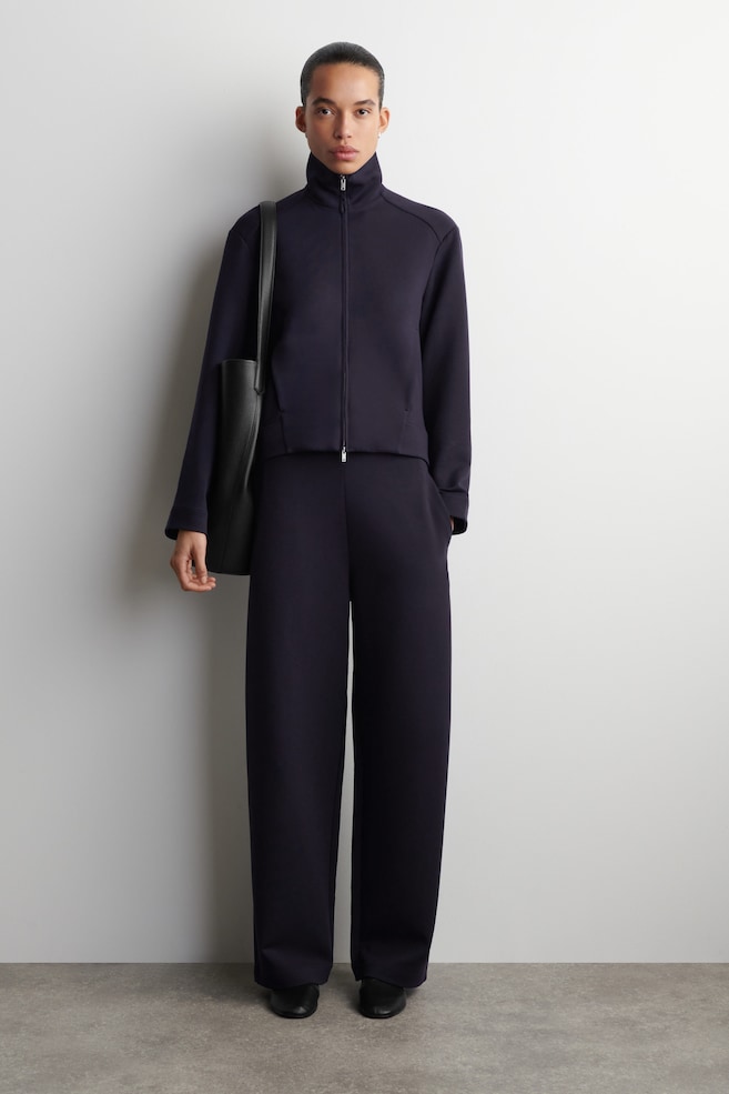 SCUBA BARREL-LEG JOGGERS — NAVY