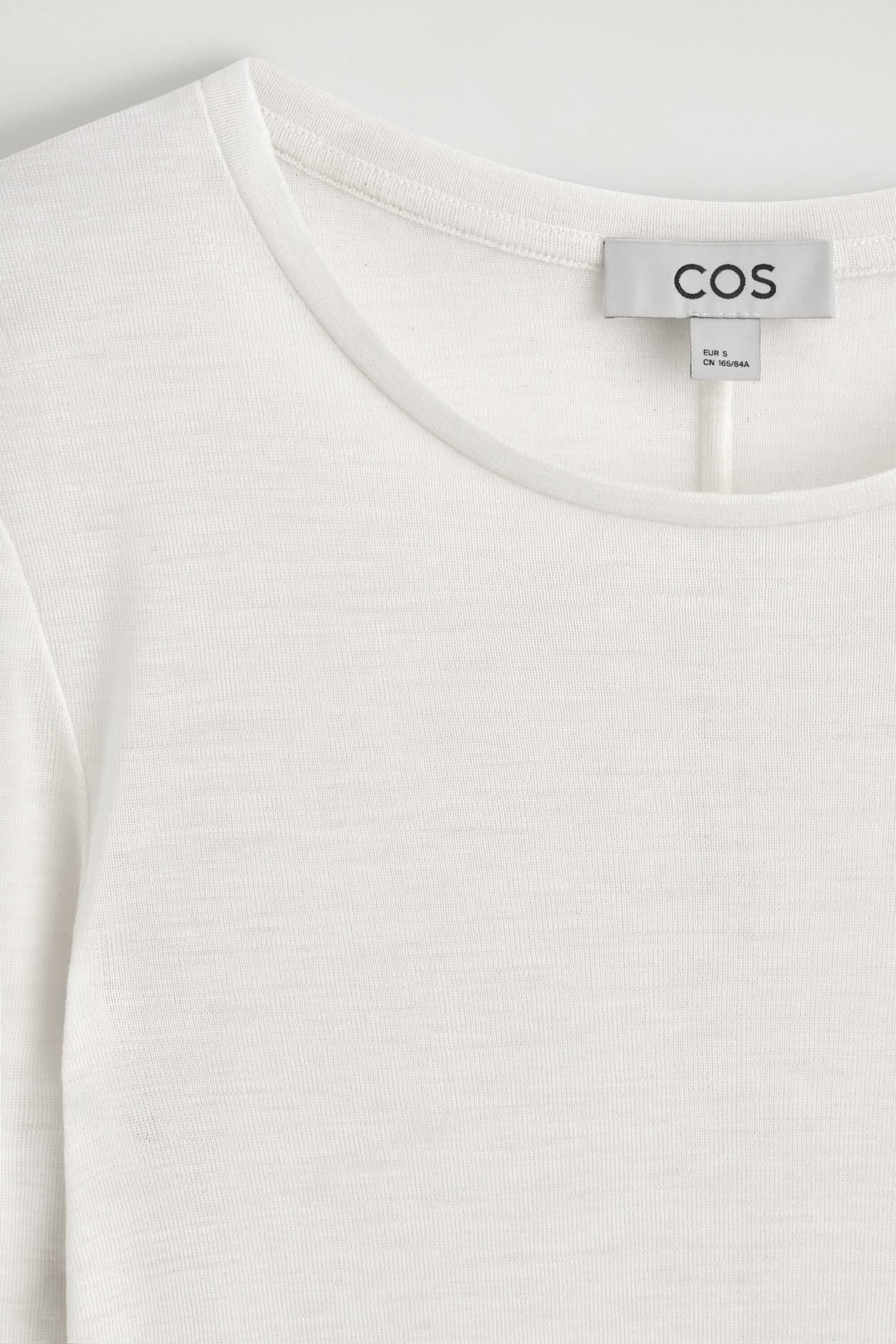 SLIM MERINO WOOL TOP — CREAM