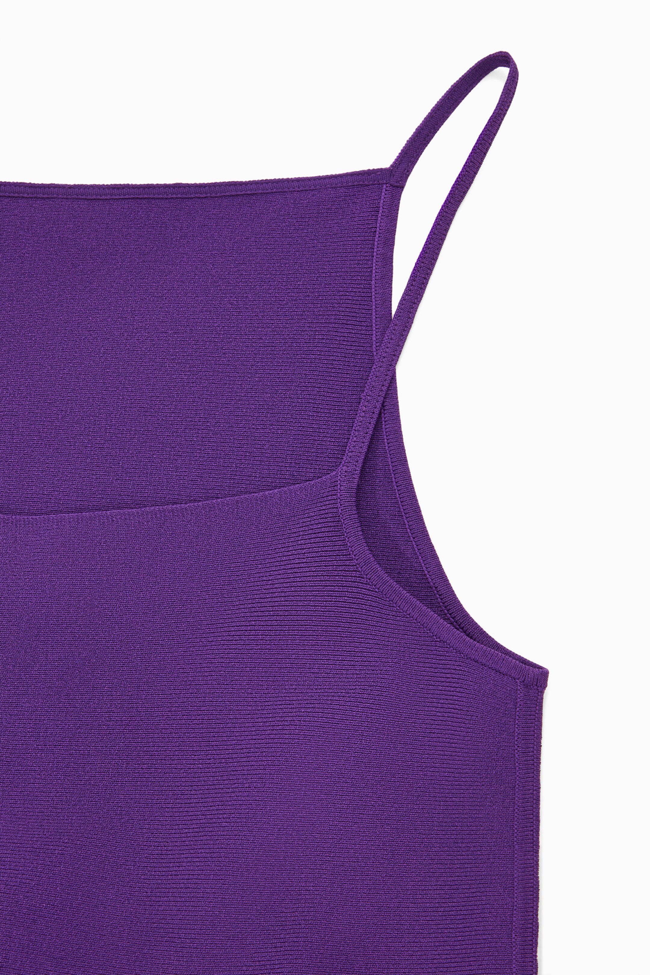 StillMedia/DescriptiveDetail