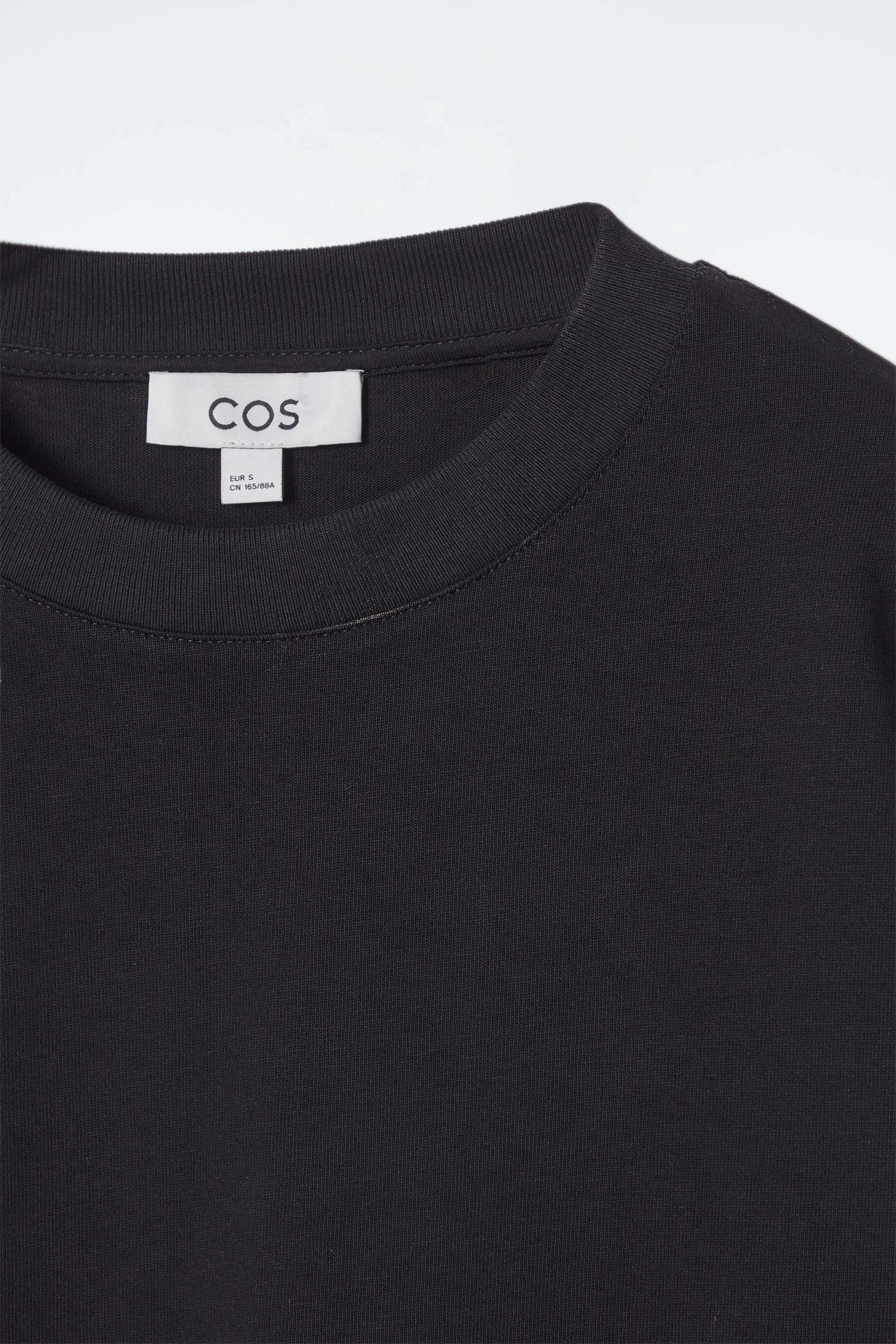 Tシャツ・カットソー BLACK COTTON T-SHIRT Off-White logo-print Cotton T-shirt | Black | FARFETCH