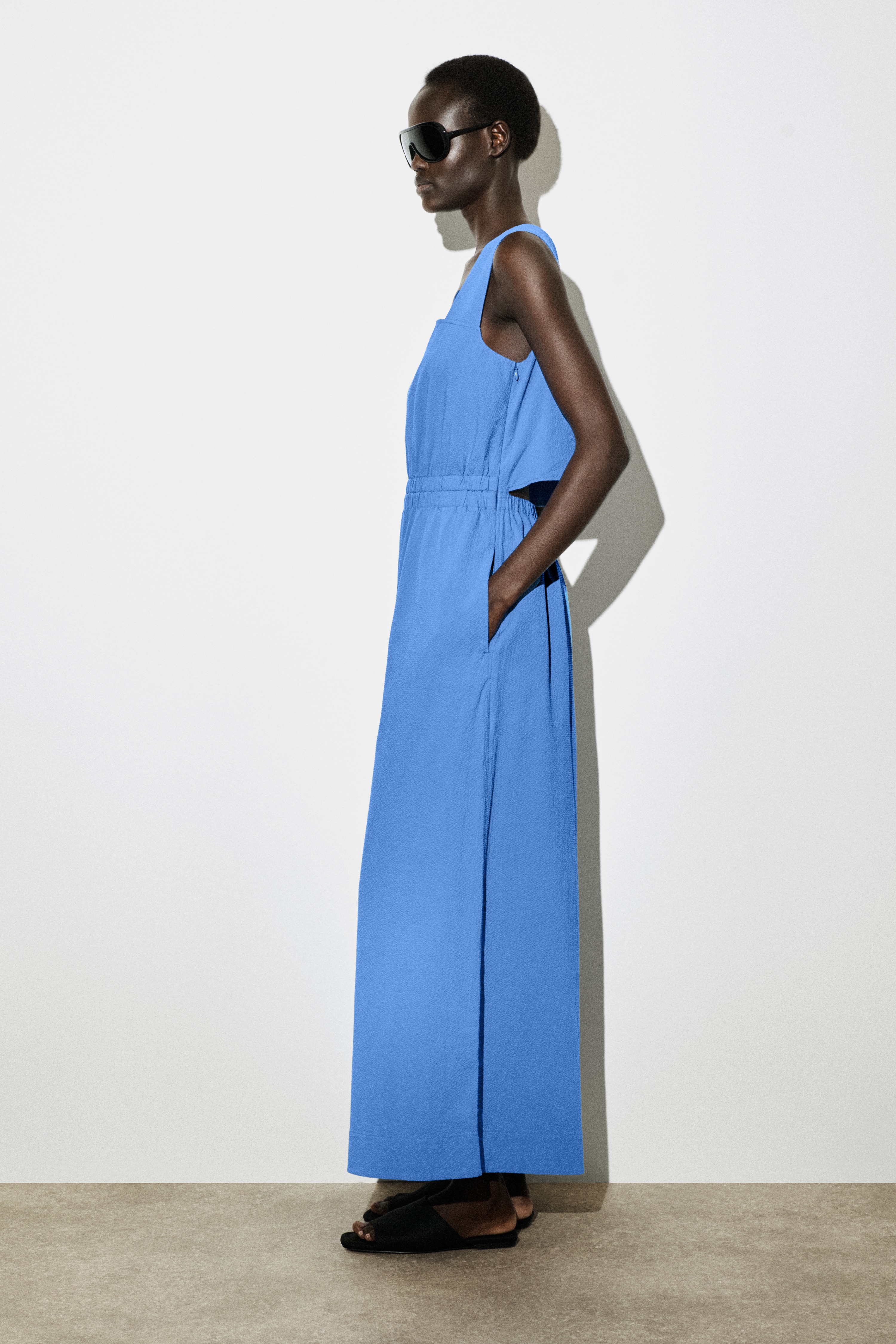 OPEN-BACK SEERSUCKER WIDE-LEG JUMPSUIT