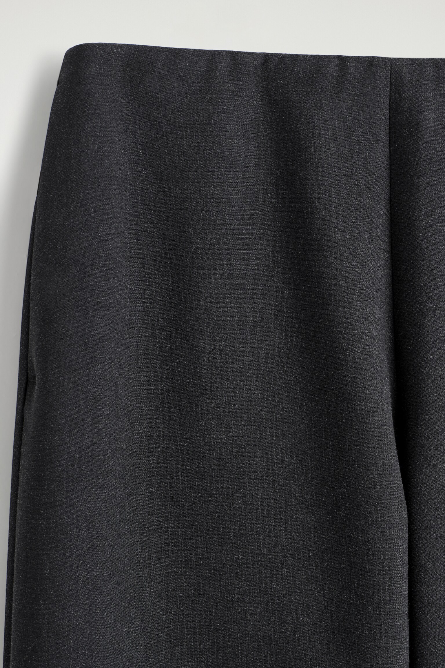 מכנסי רגל חבית - פחם - 5