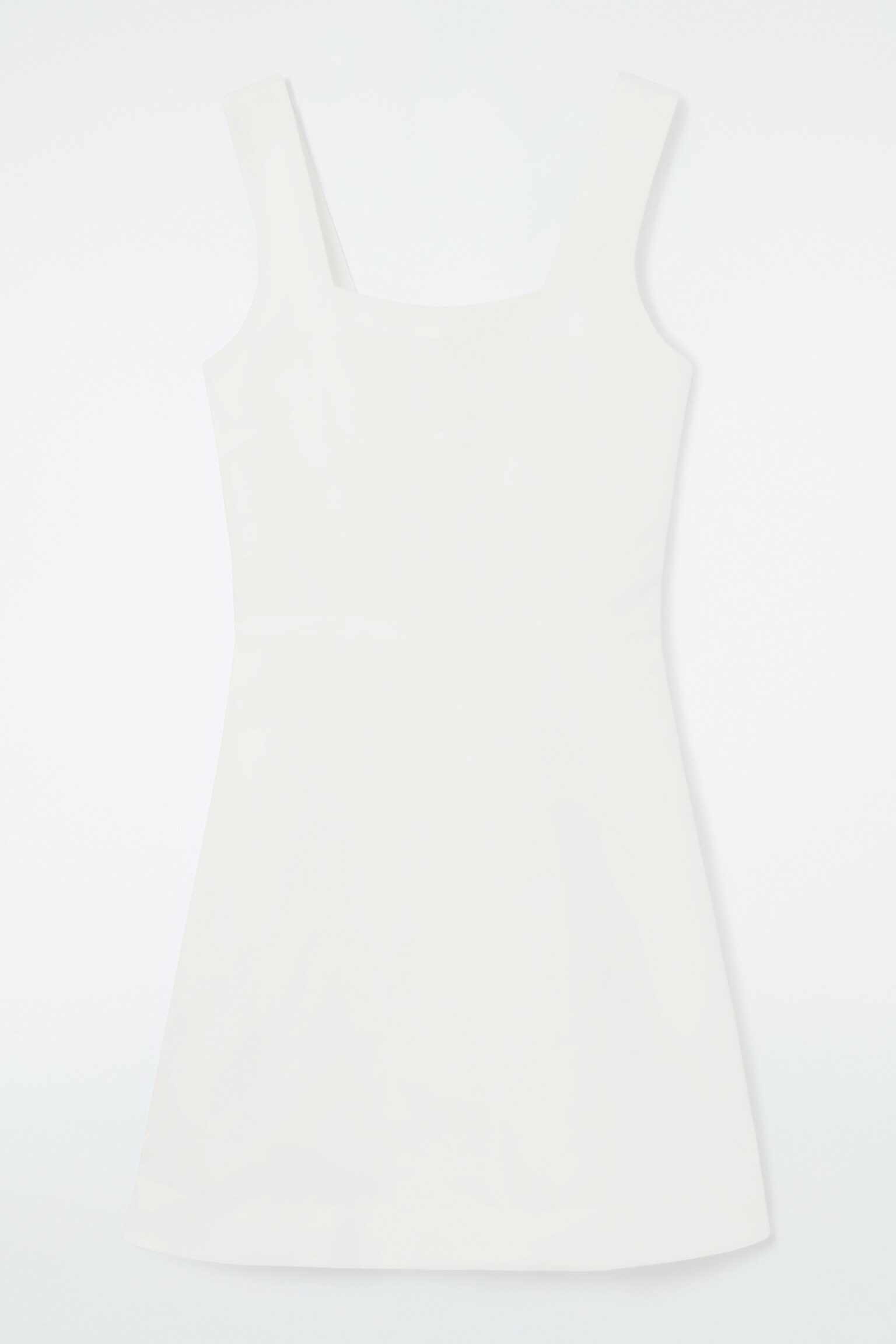 SQUARE-NECK MINI PINAFORE DRESS - WHITE/BLACK