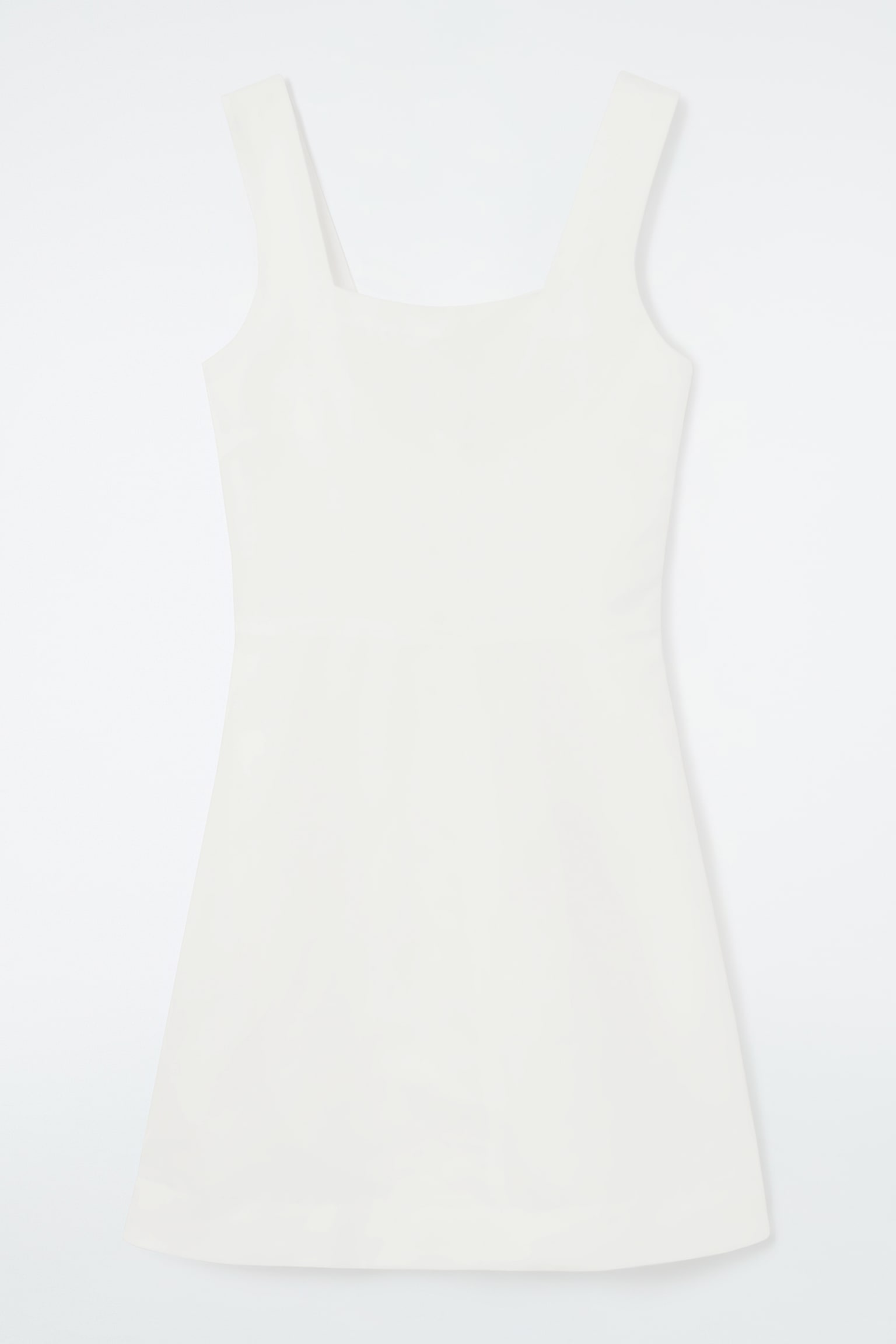 SQUARE-NECK MINI PINAFORE DRESS - WHITE/BLACK