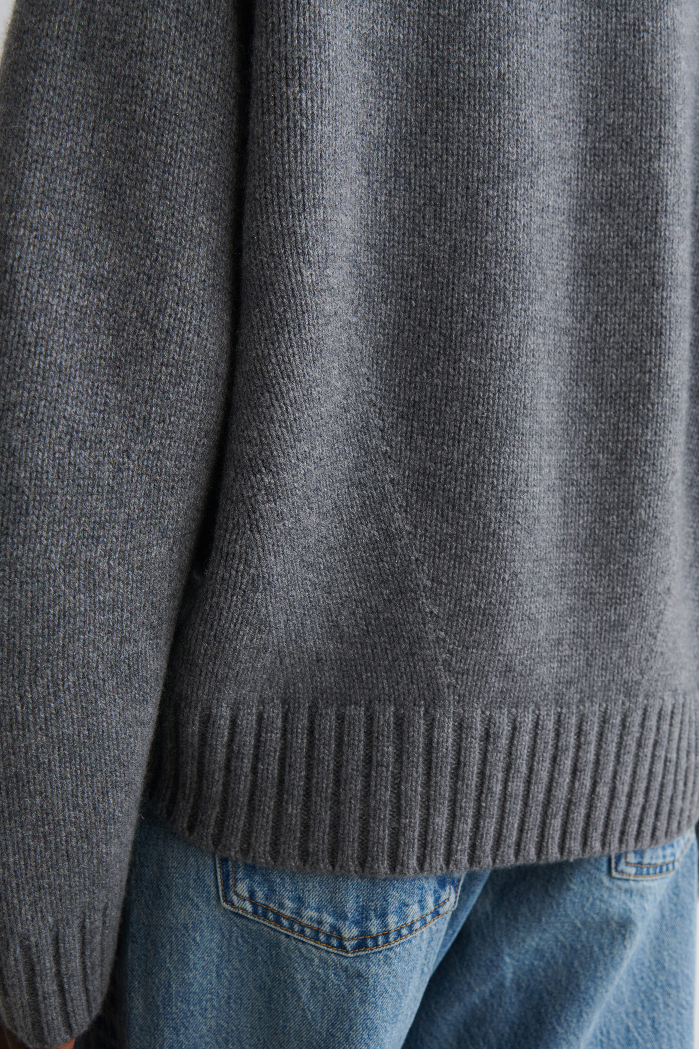 CASHMERE HIGH-NECK SWEATER - DARK-GRAY MÉLANGE | COS