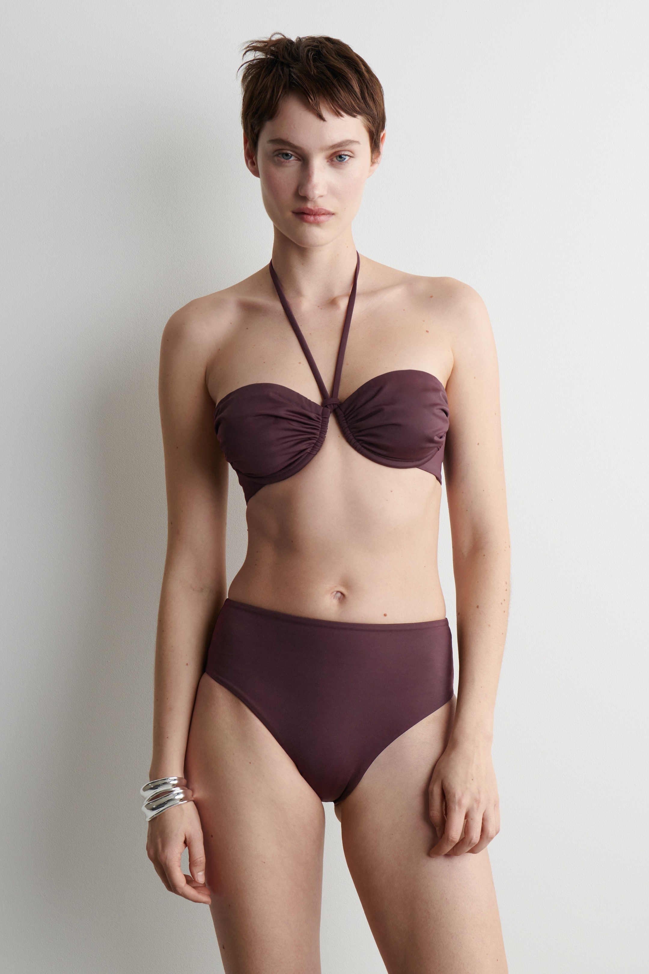 Agrandir l'image: HAUT DE BIKINI FRONCÉ ARMATURES ET ENCOLURE LICOU - BORDEAUX - FEMME | H&M FR 1