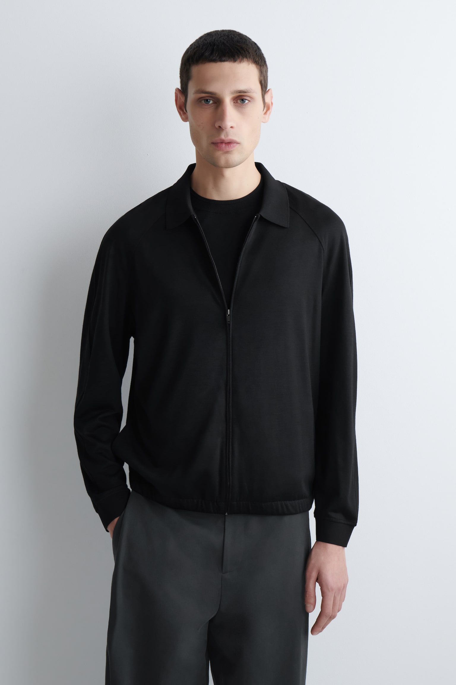 WOOL-JERSEY BOMBER JACKET - שחור - 6