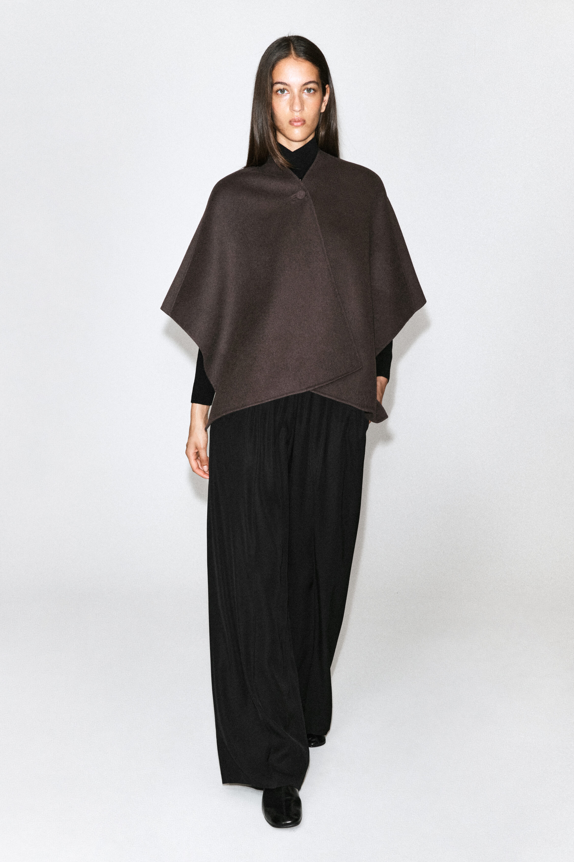 DOUBLE-FACED WOOL-BLEND CAPE - thumbnail 3