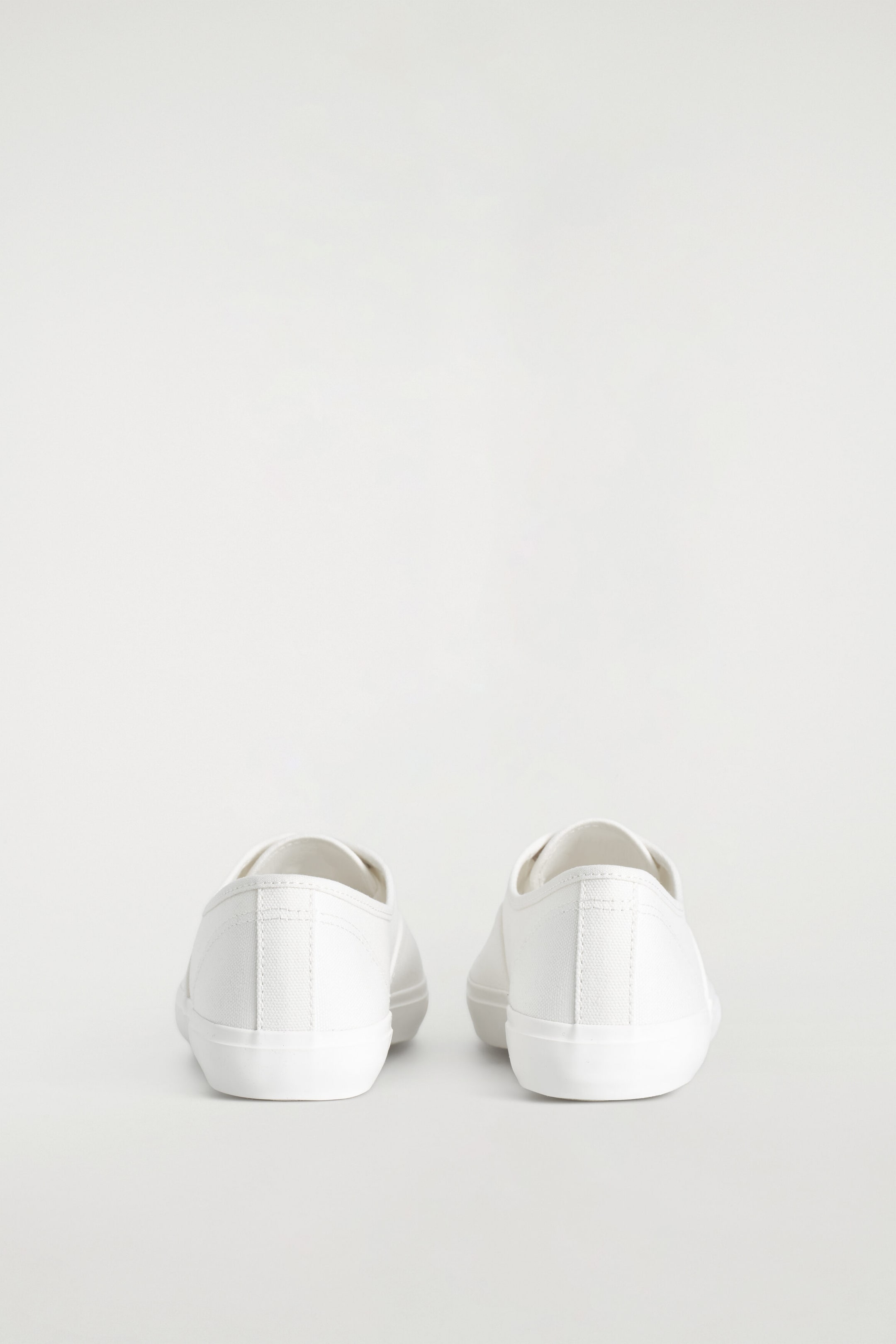 StillMedia/DescriptiveStillLife