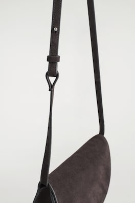 CURVED CROSSBODY BAG - SUEDE — DARK BROWN 1
