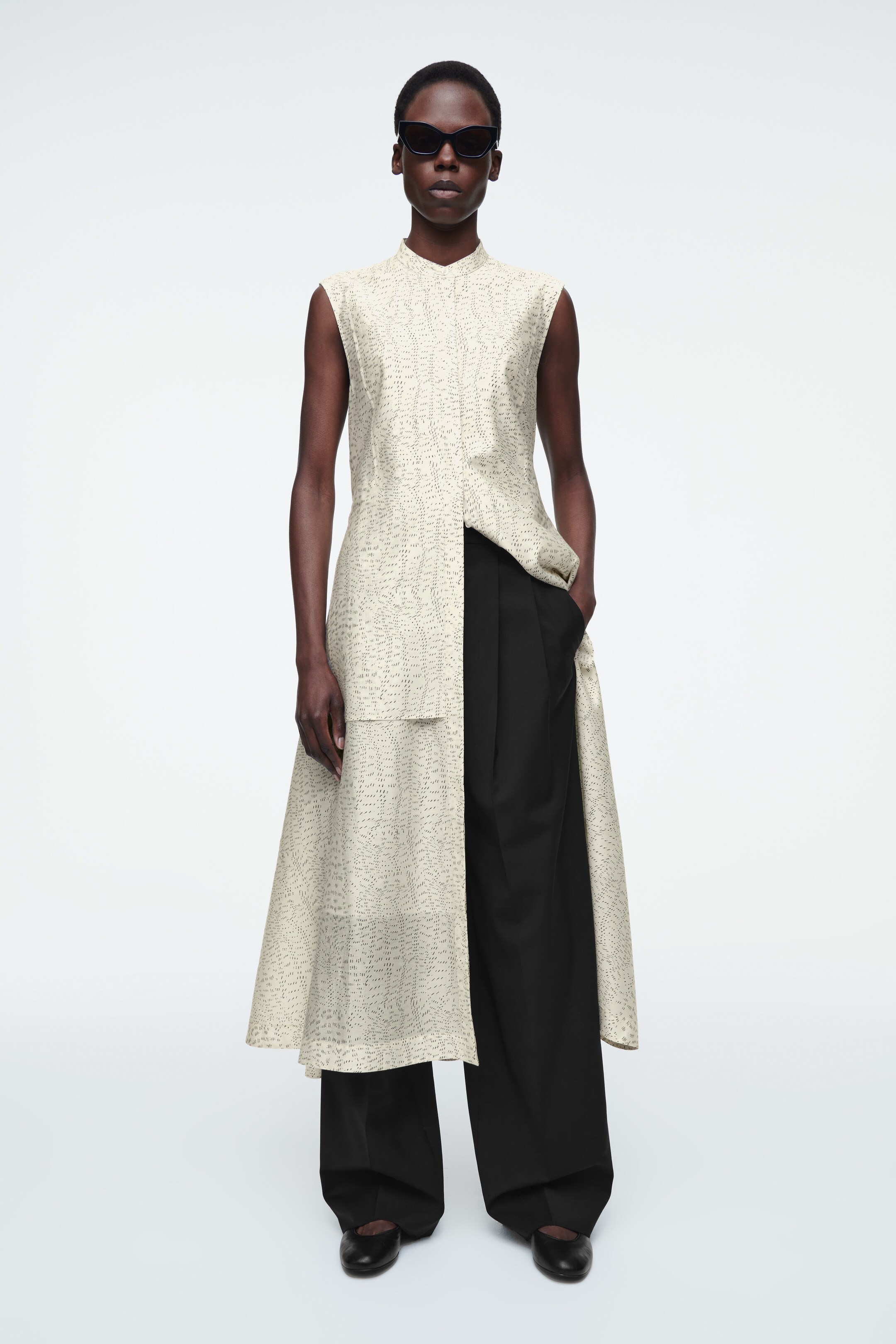 Visualizza immagine più grande: ABITO MIDI FLUIDO CON STAMPA - CHAMPAGNE / STAMPA - DONNA | H&M IT 2