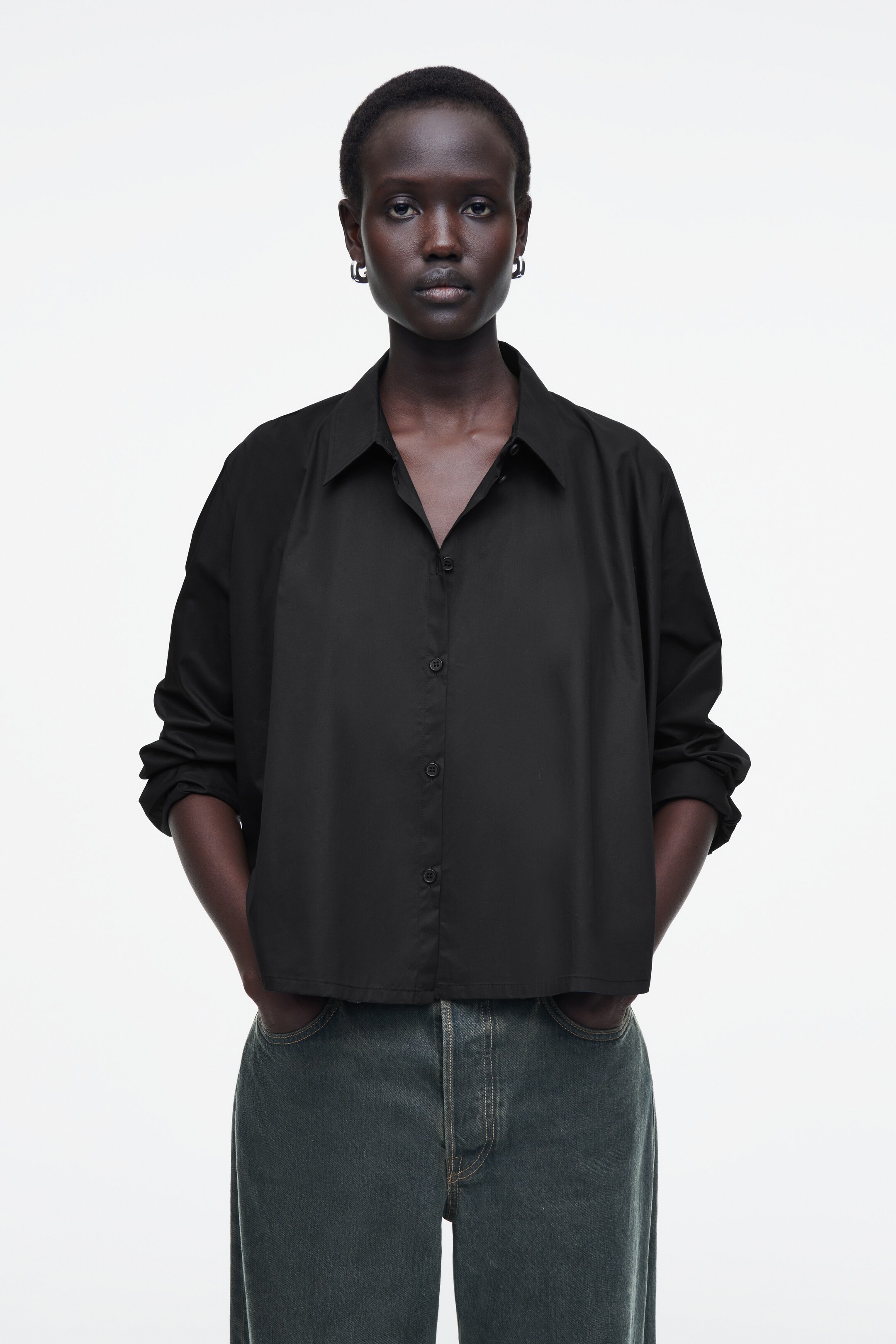 Agrandir l'image: CHEMISE DÉCONTRACTÉE ÉVASÉE EN COTON - NOIR - FEMME | H&M FR 1