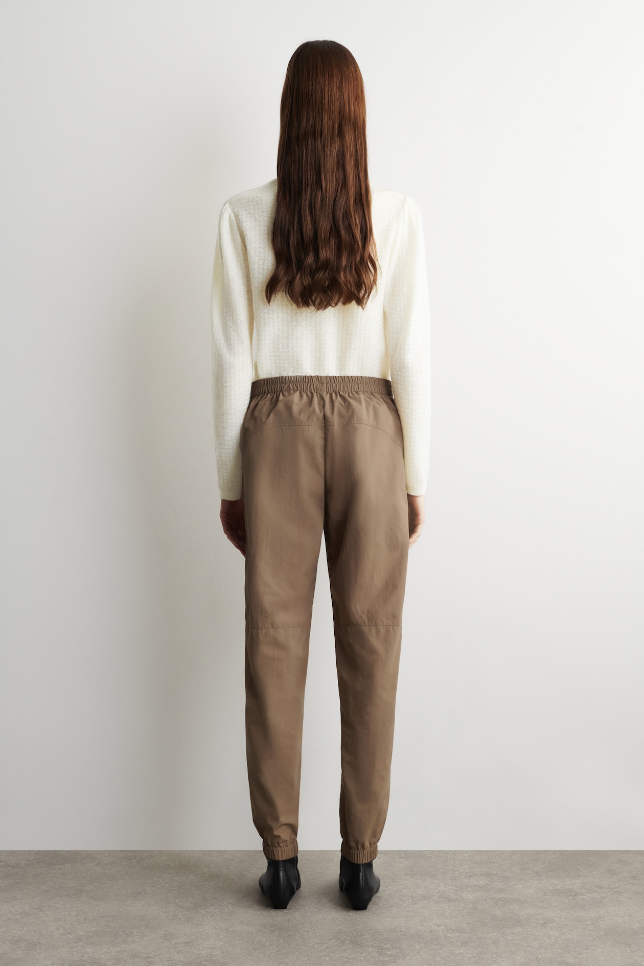TECHNICAL NYLON BARREL-LEG TROUSERS — BEIGE