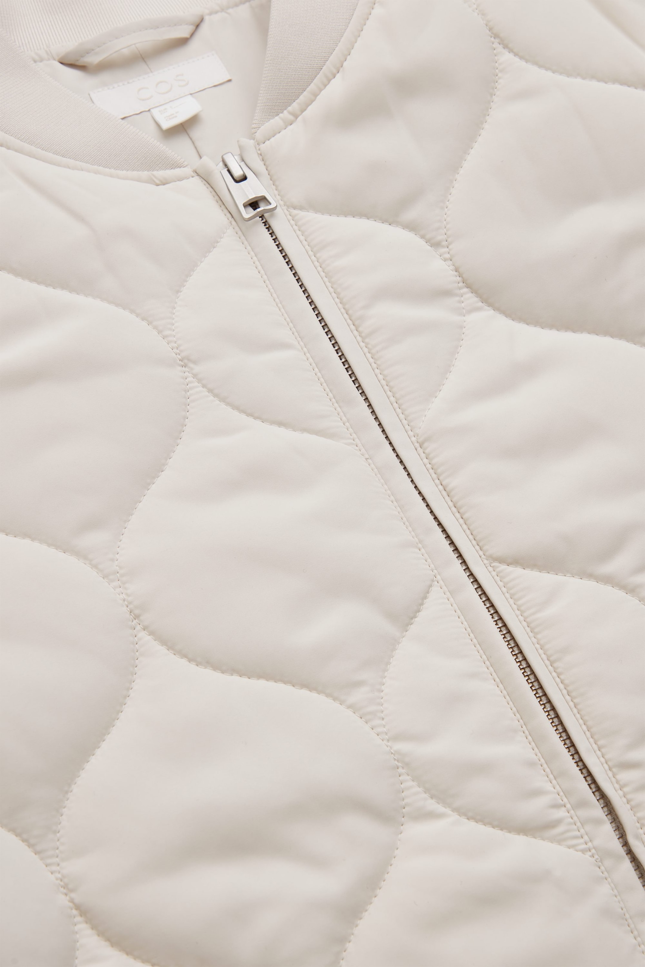 StillMedia/DescriptiveDetail