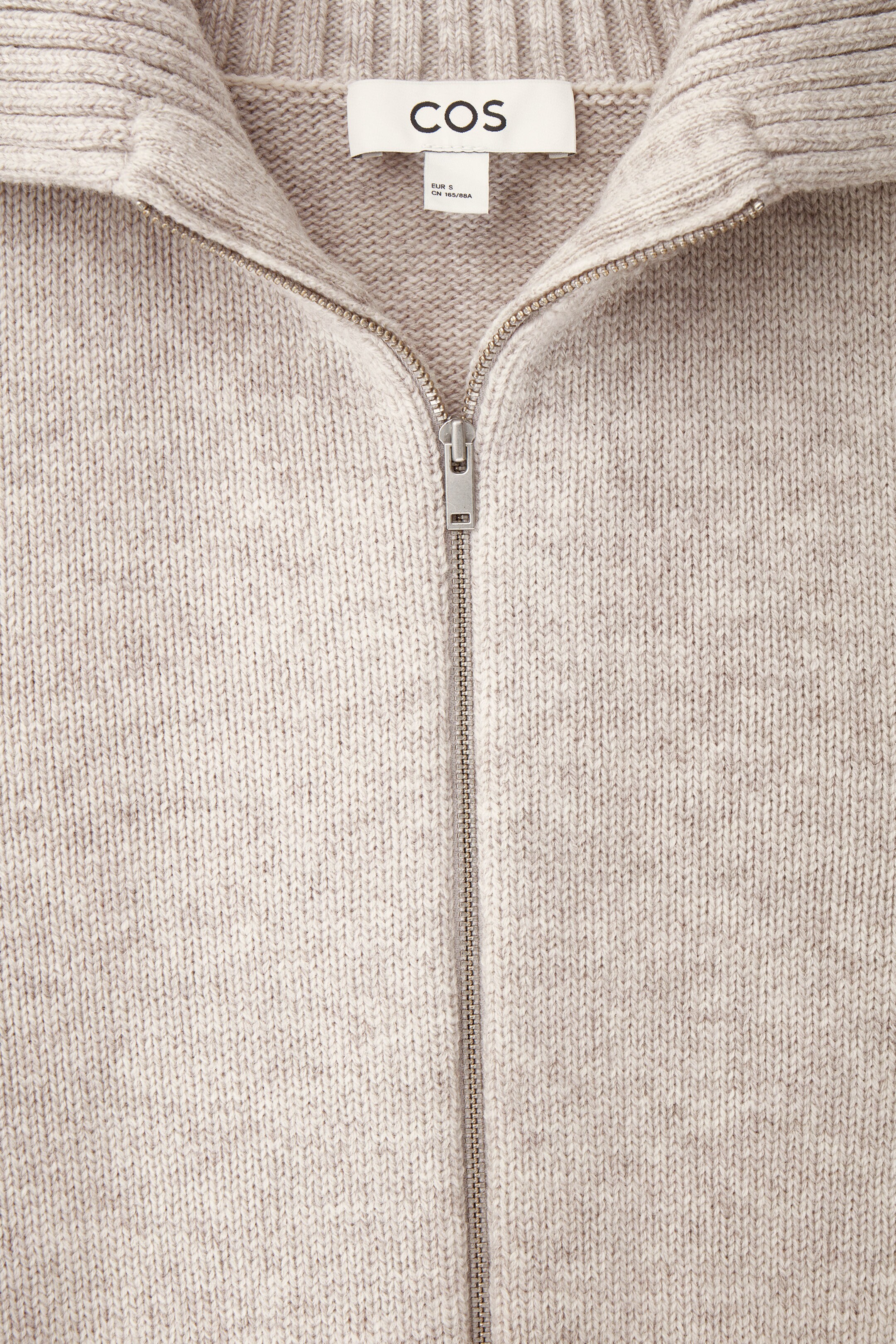 StillMedia/DescriptiveDetail