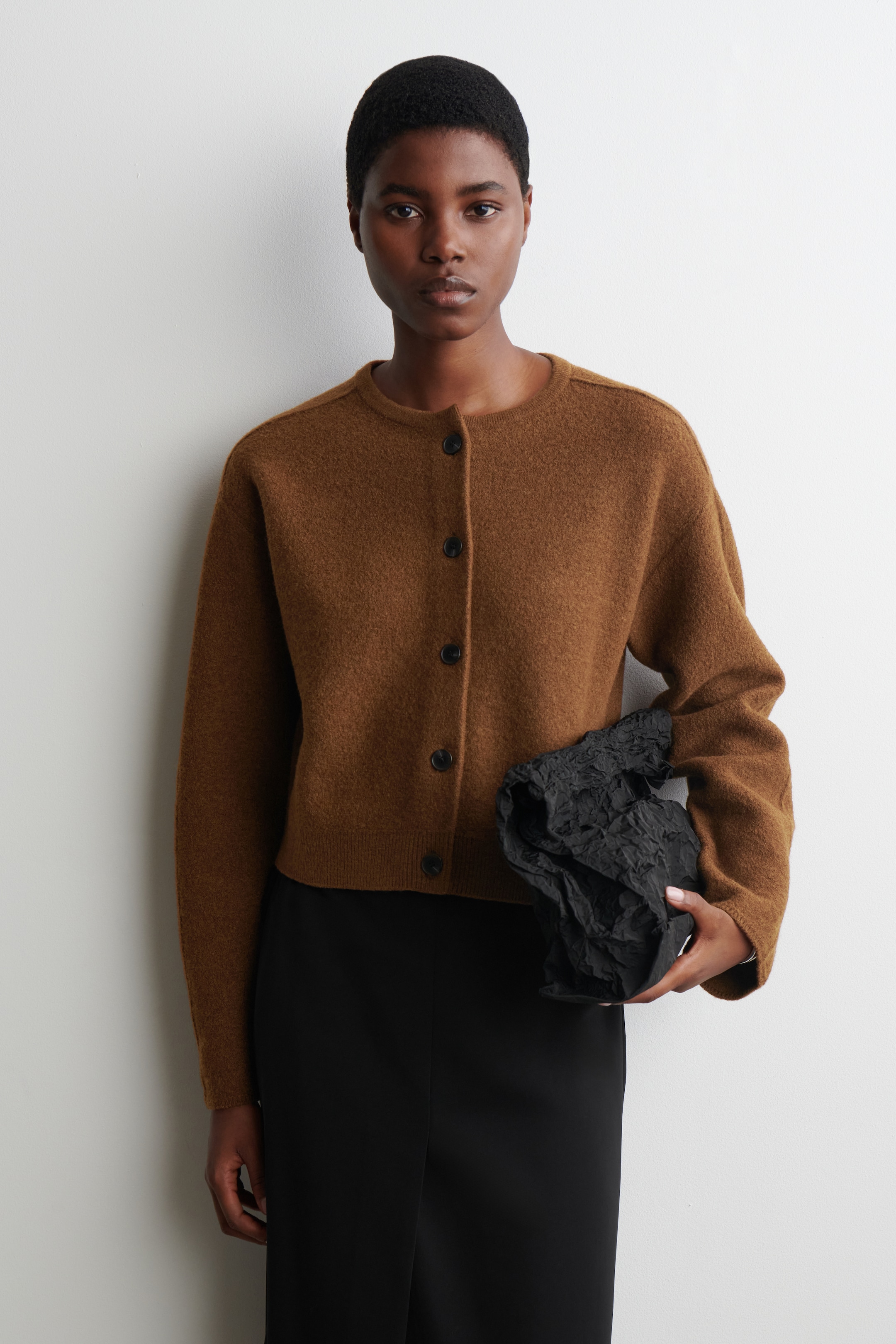 Ingrandisci l'immagine: BOILED-WOOL CARDIGAN - BROWN - DONNA | H&M CH 1
